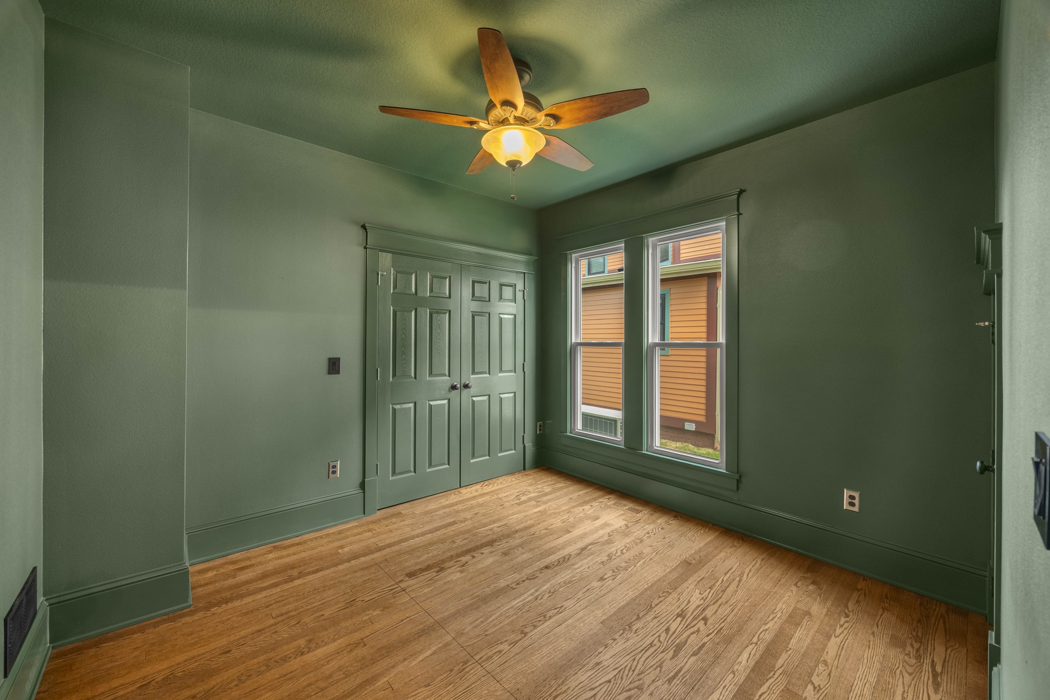 1132 26th Street Property Photo 23