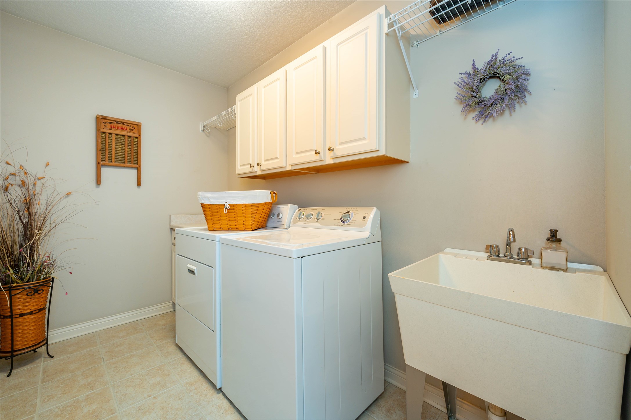 6515 Fullerton Court Property Photo 16