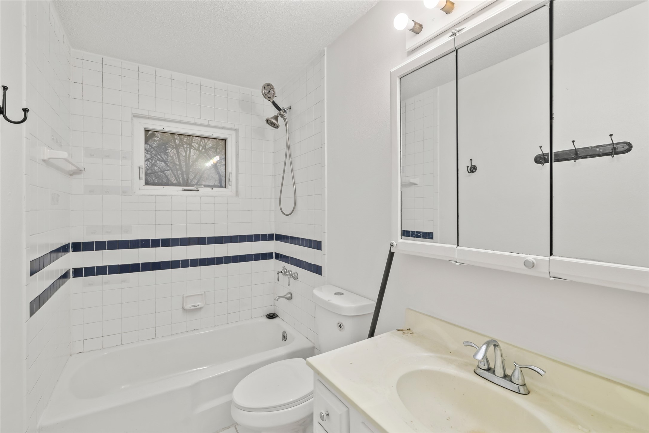 4320 54th Street Property Photo 10