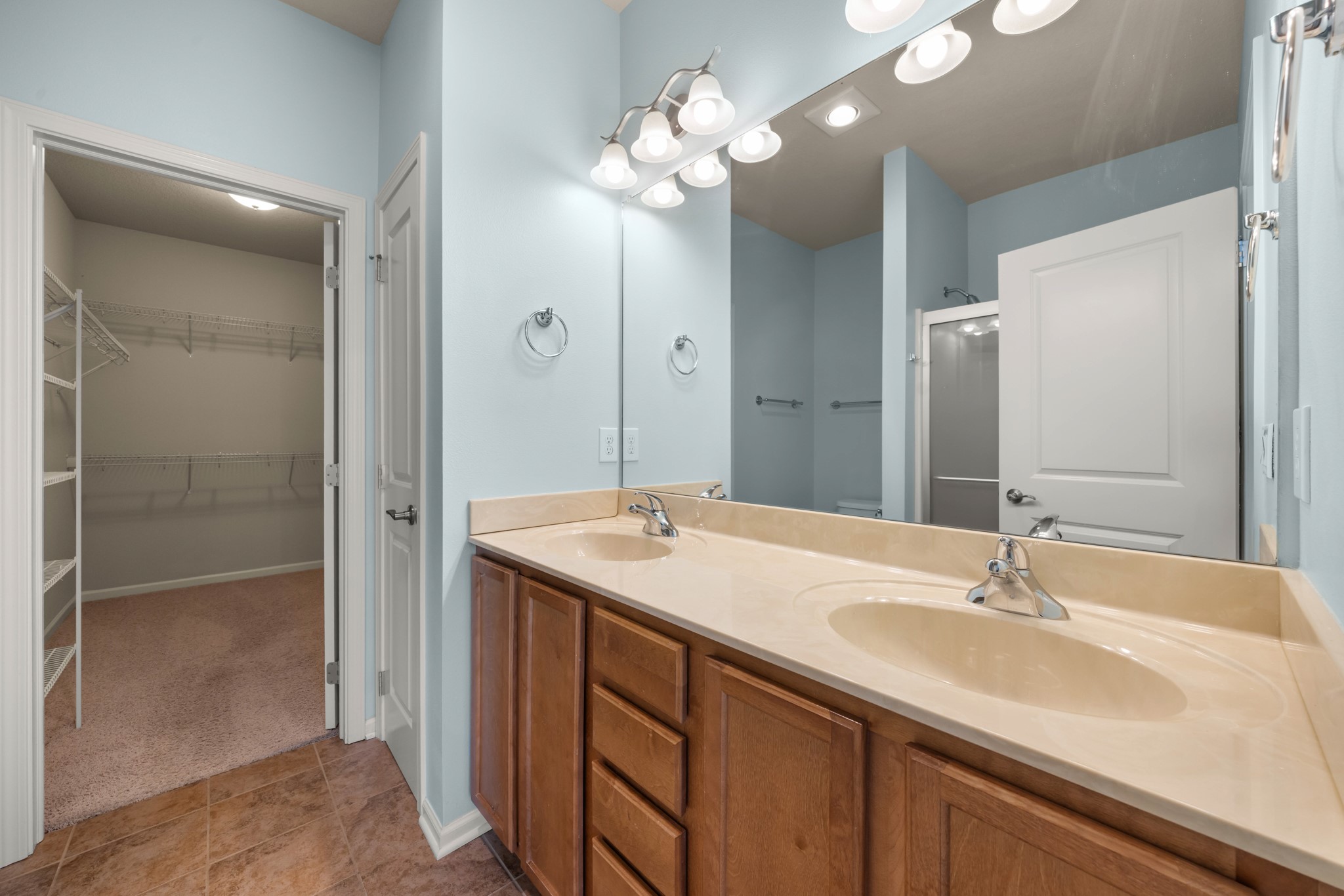 1812 Bristol Street Property Photo 11