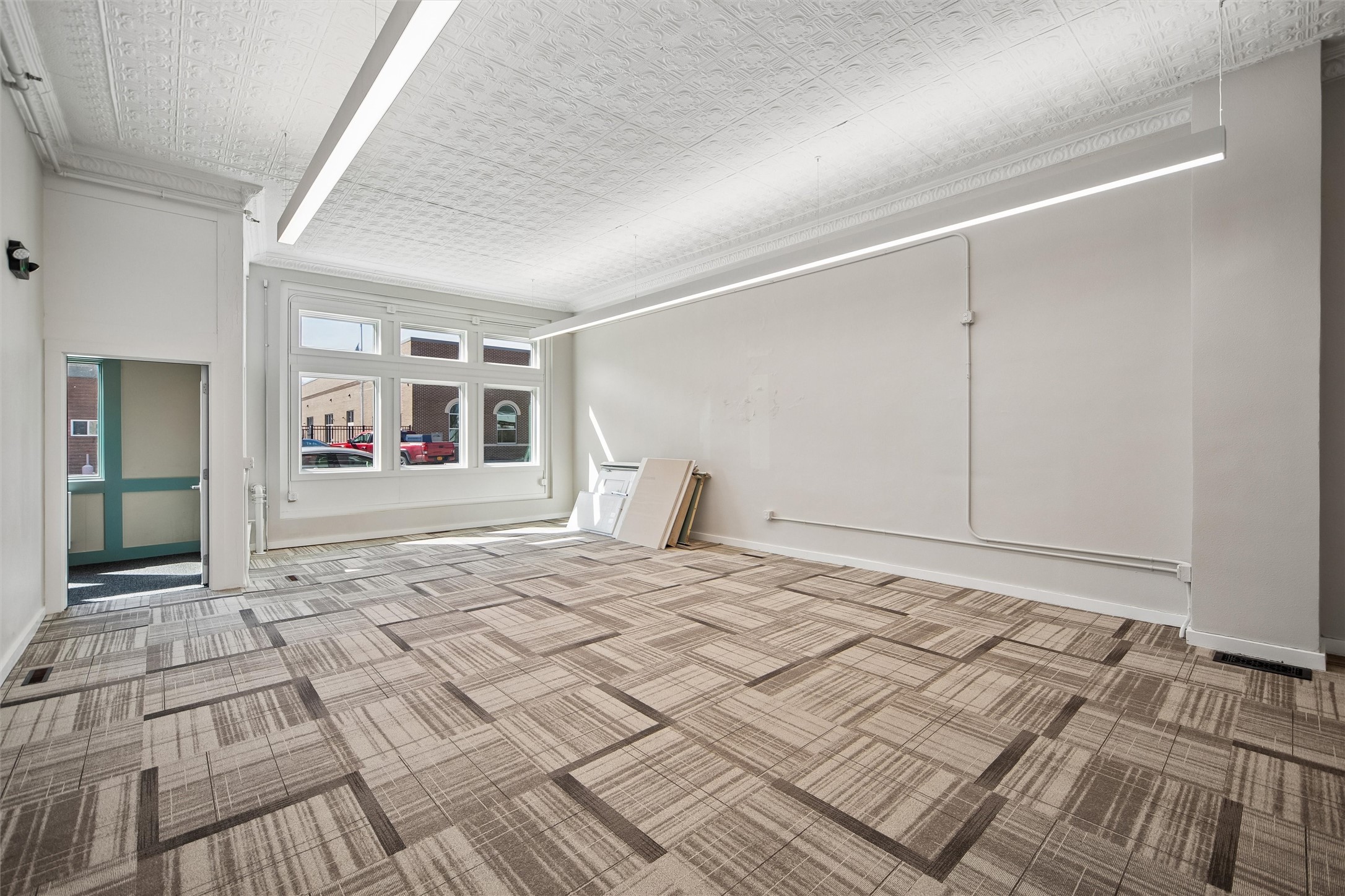 222 Water Street Property Photo 4