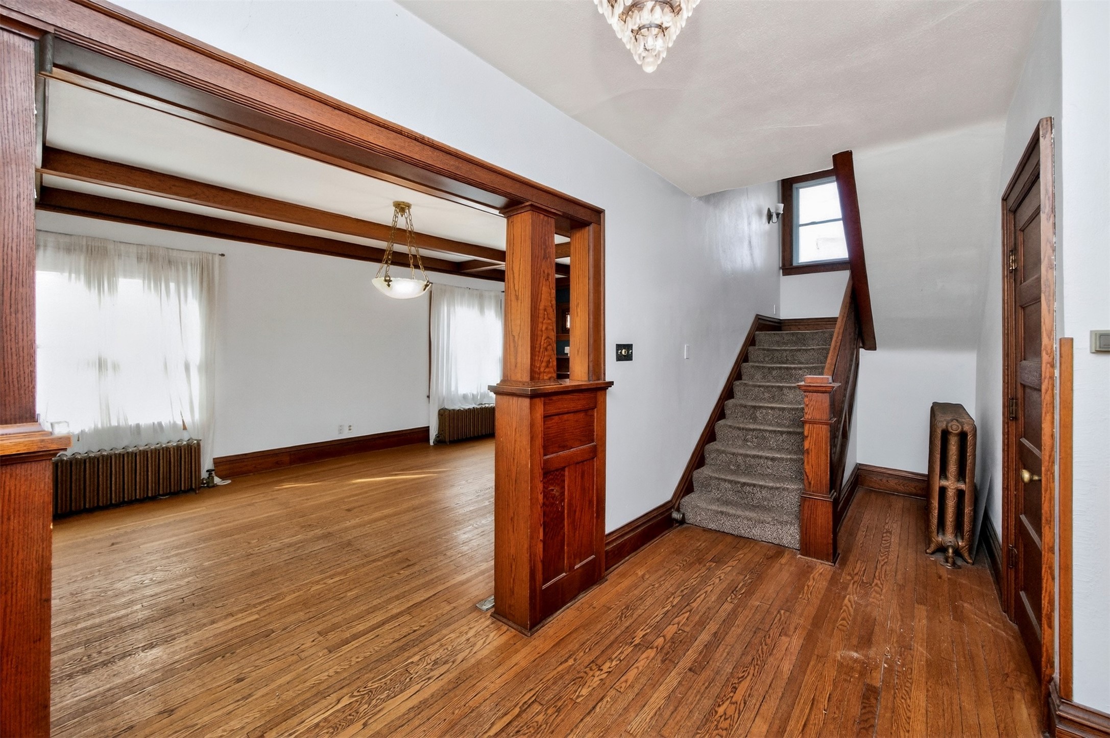 654 36th Street Property Photo 5