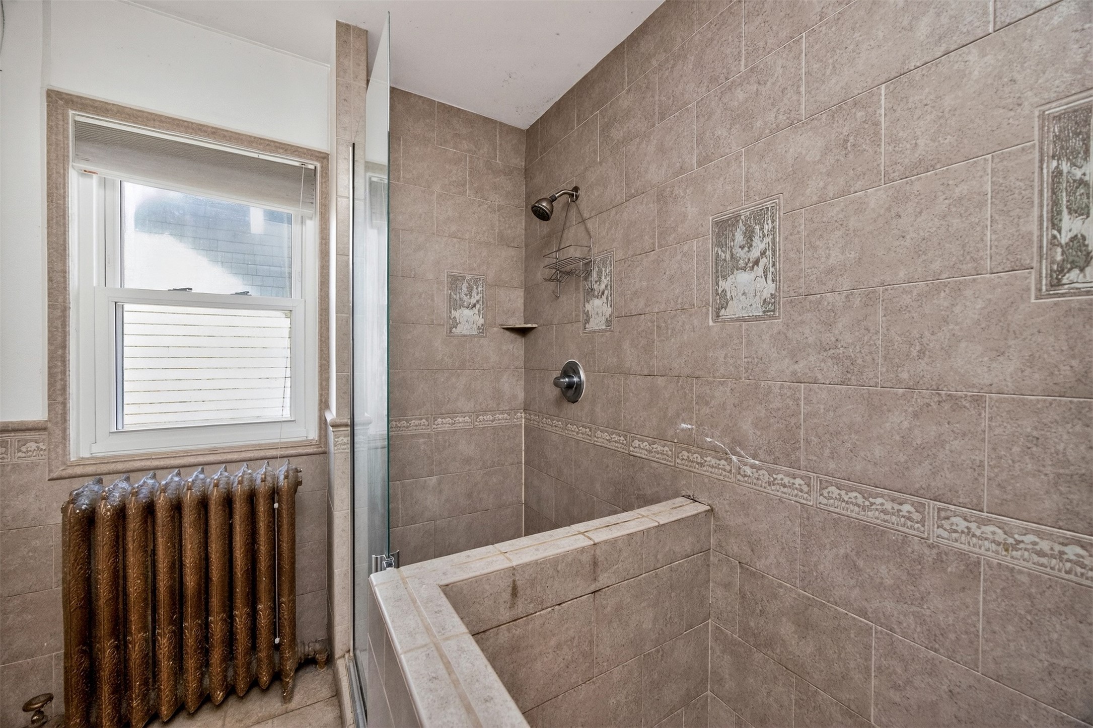 654 36th Street Property Photo 26