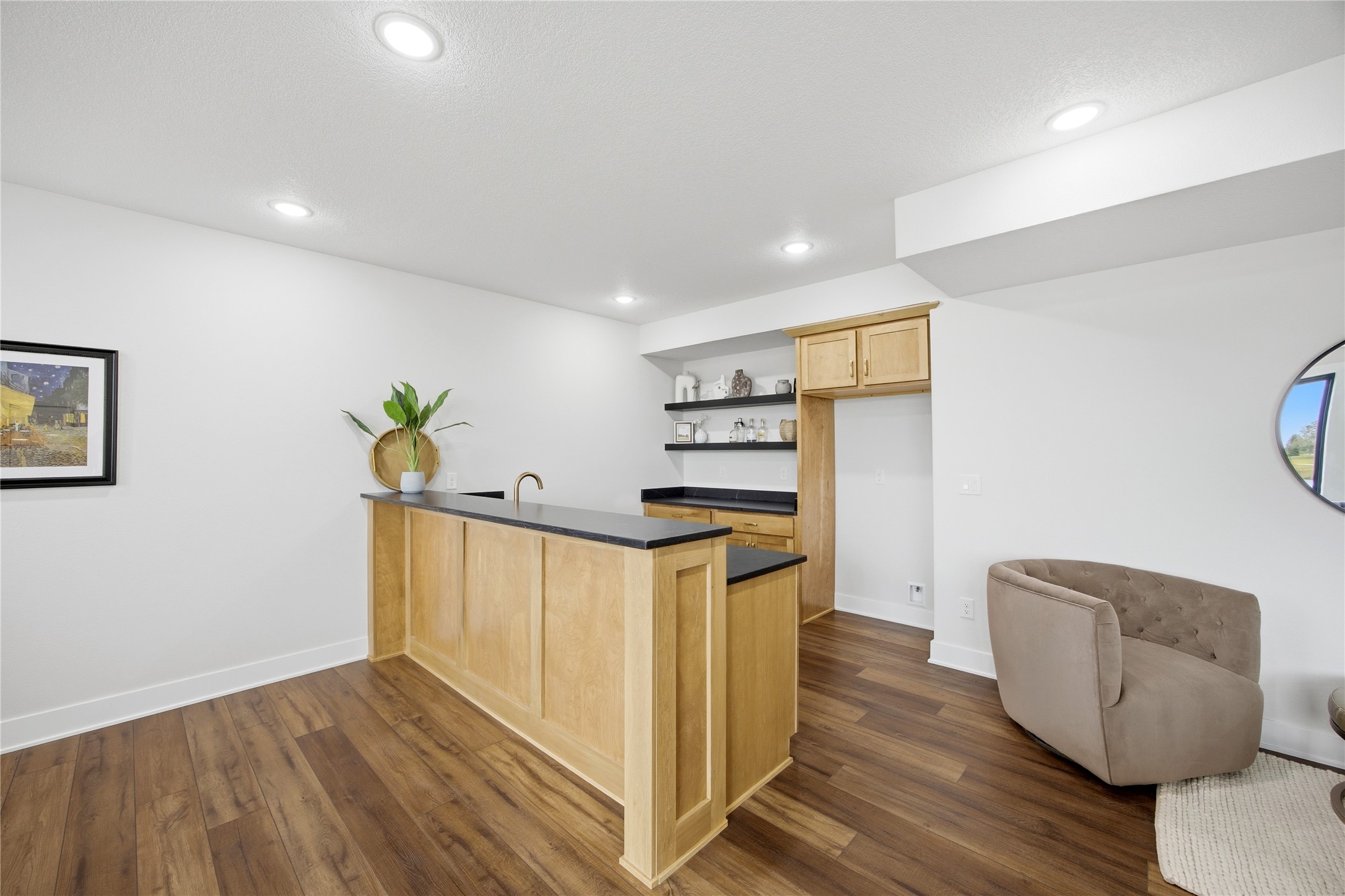 4648 173rd Street Property Photo 25