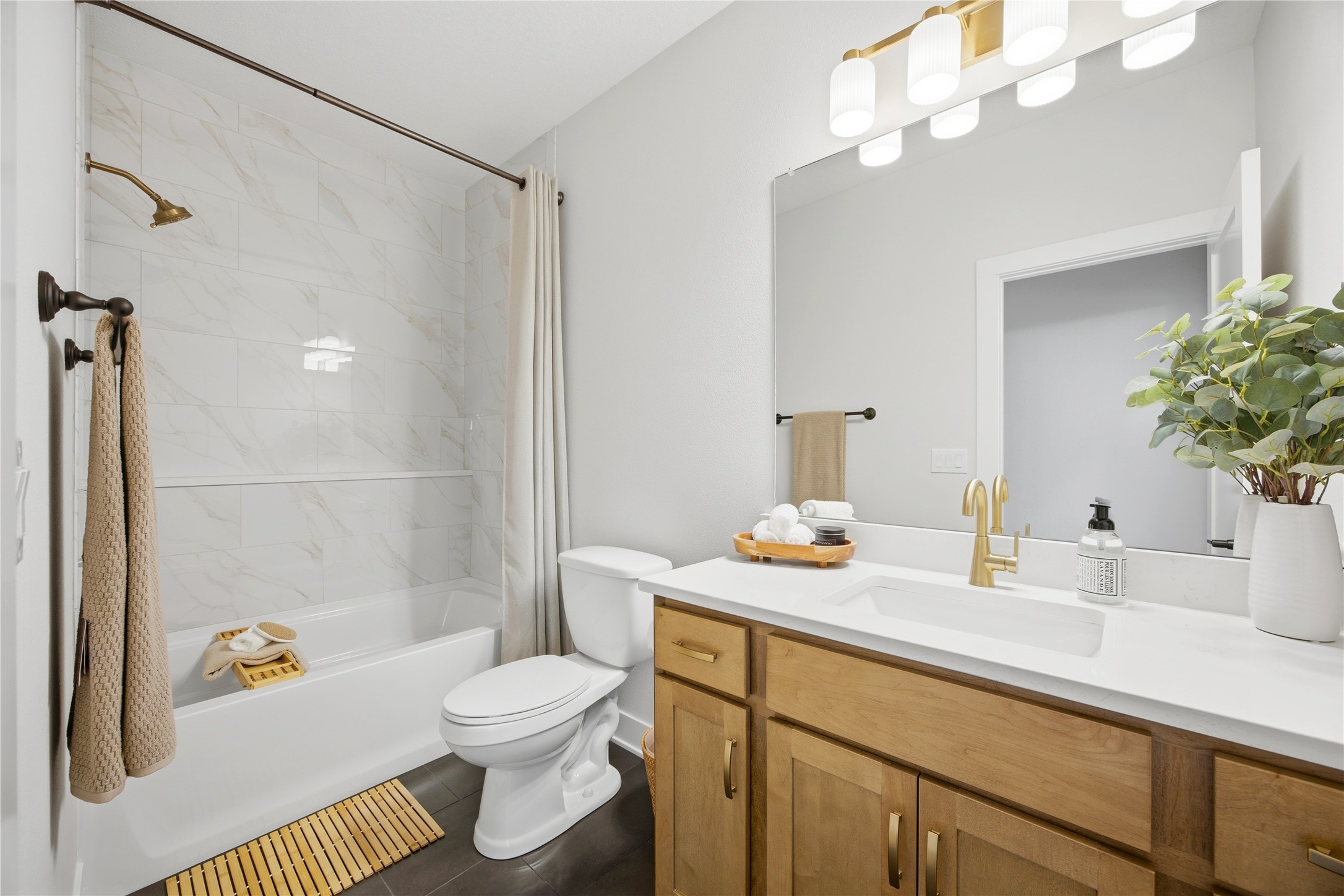 4648 173rd Street Property Photo 27