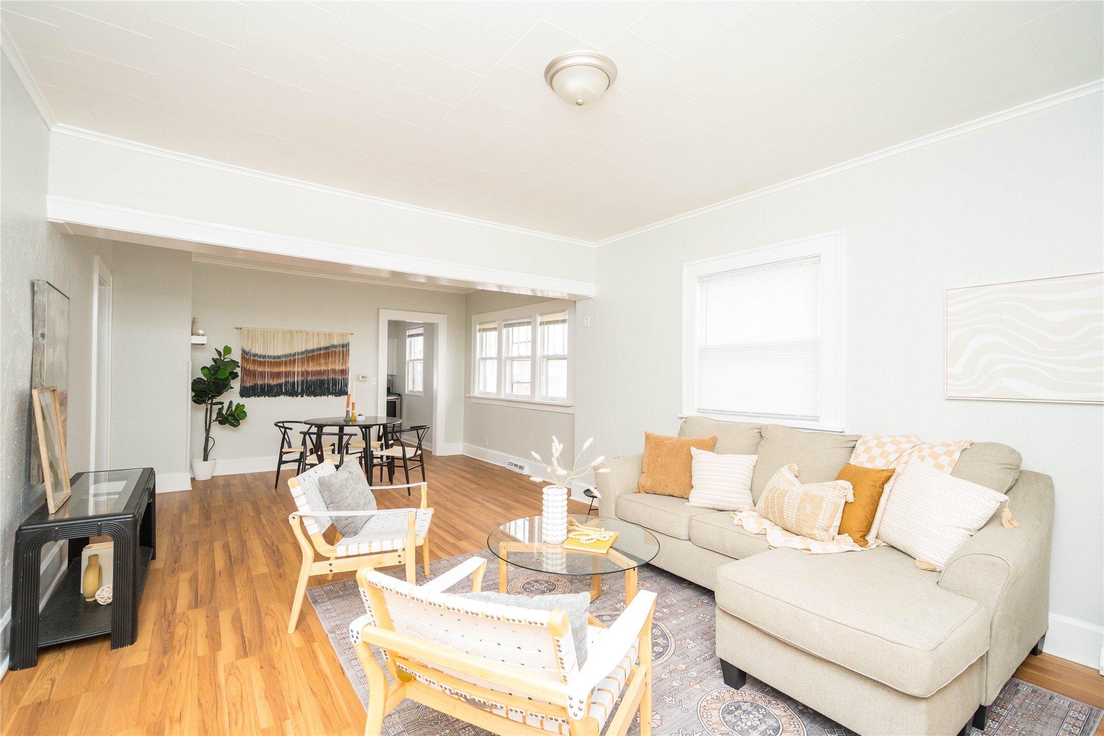 1119 Euclid Avenue Property Photo 12