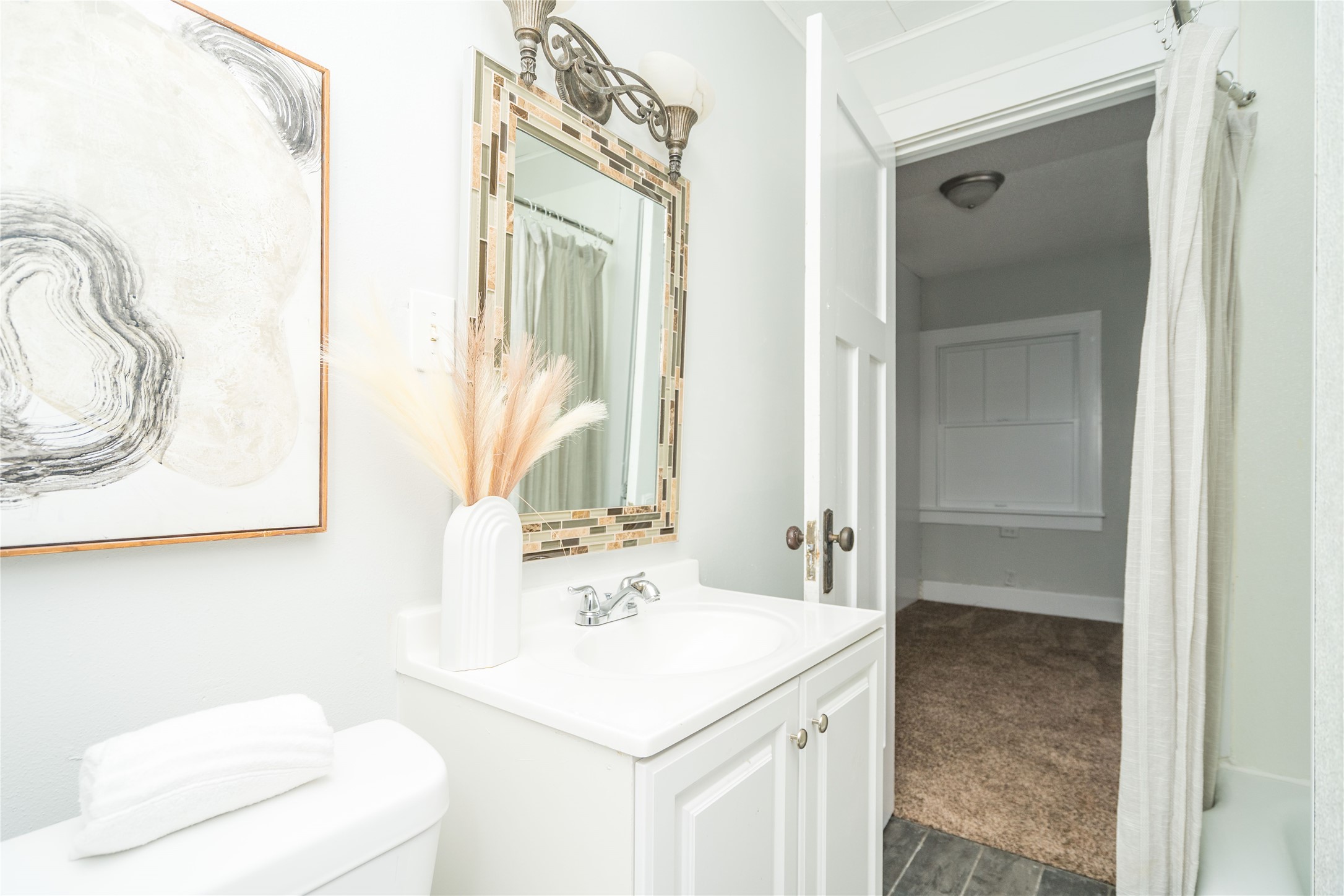 1119 Euclid Avenue Property Photo 17