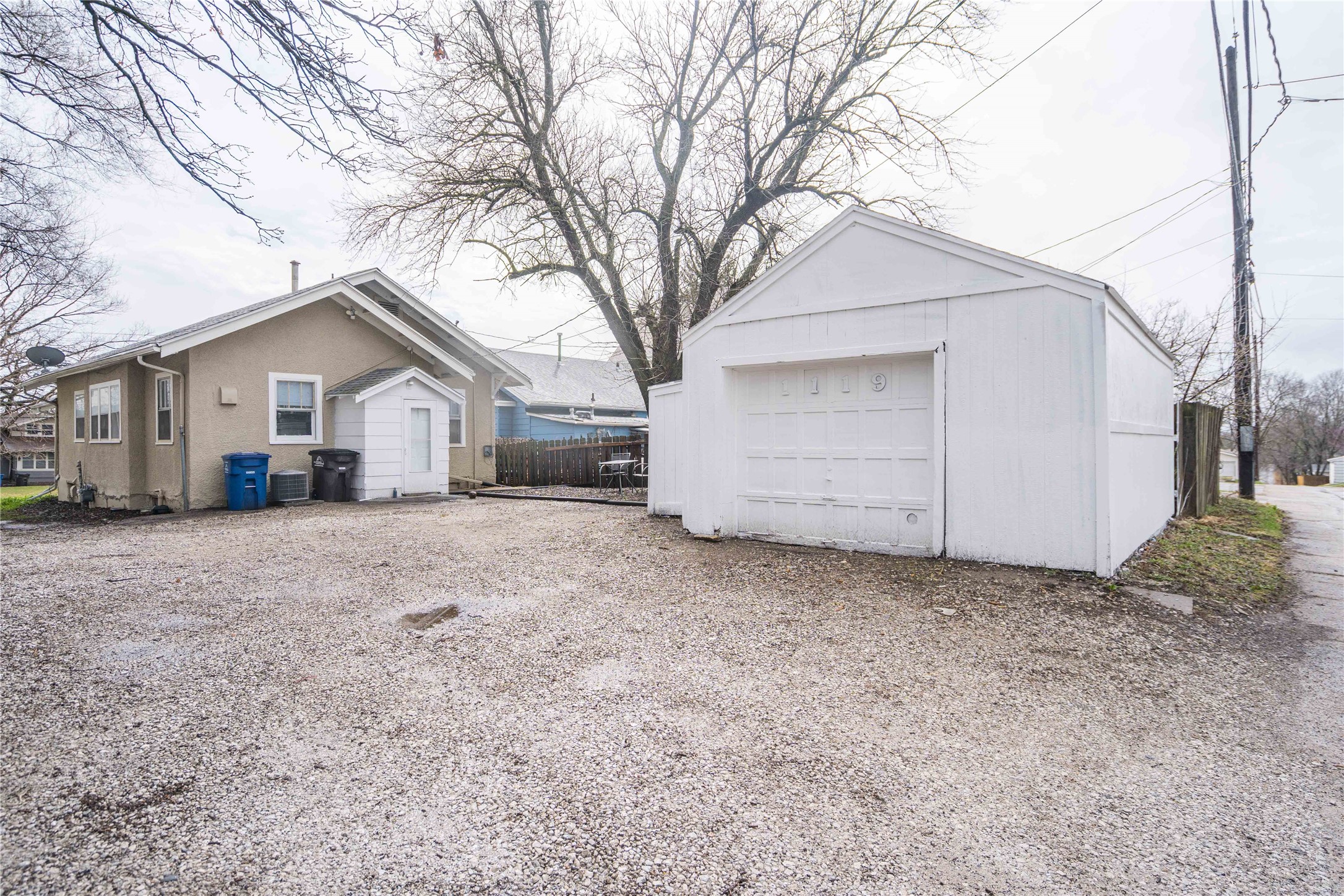 1119 Euclid Avenue Property Photo 24