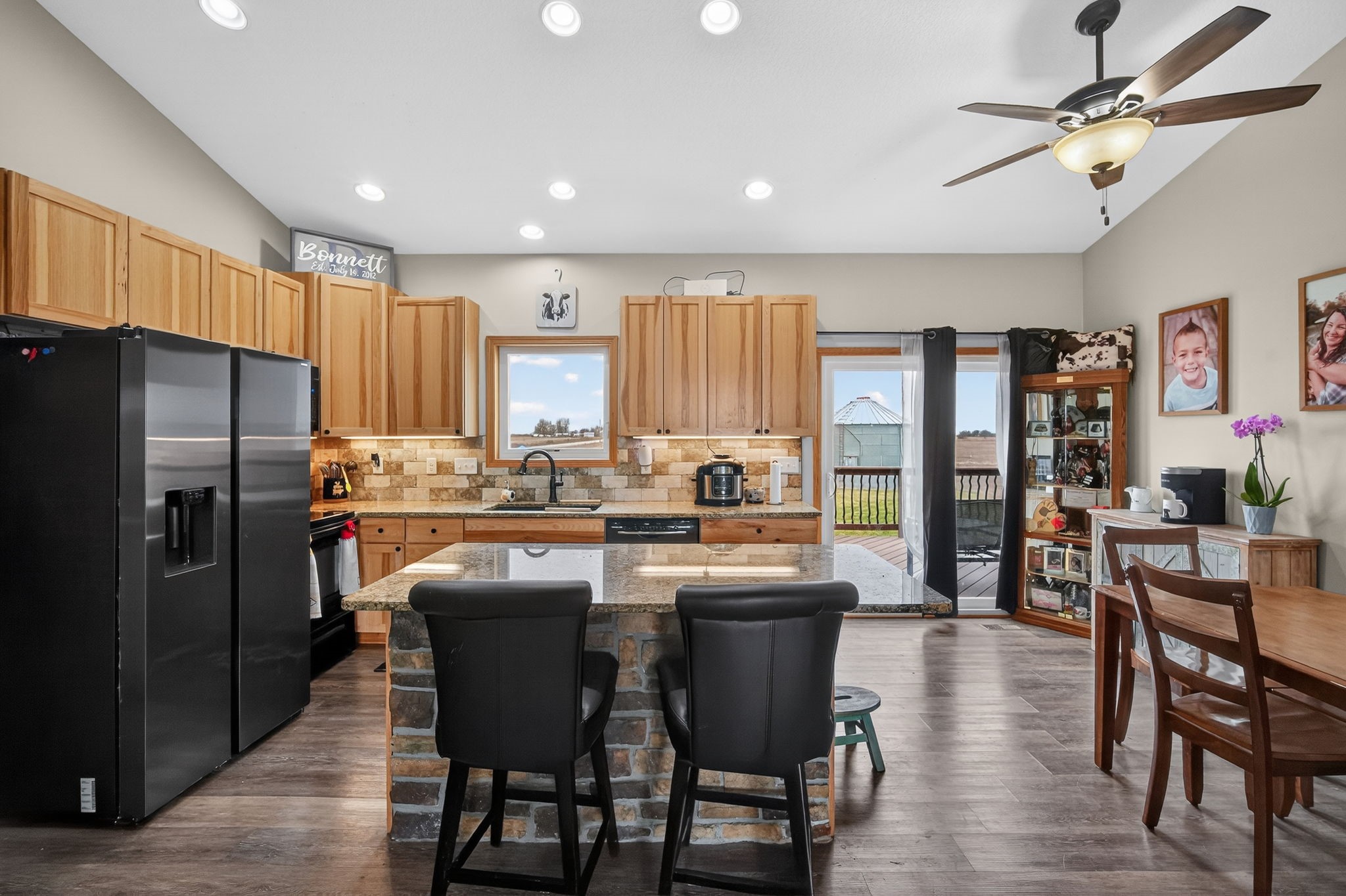 3107 155th Street Property Photo 4