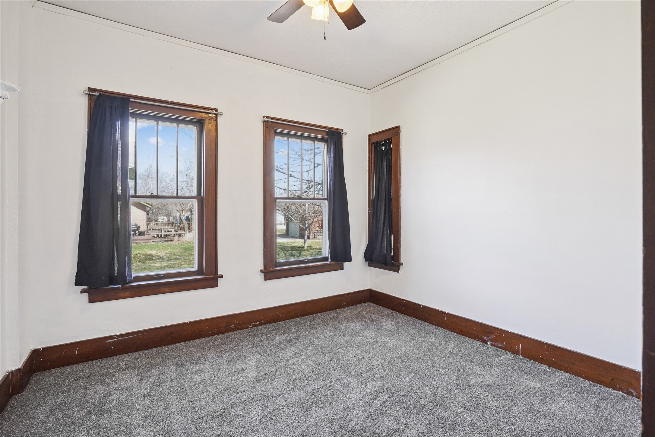 340 Ne Cherry Avenue Property Photo 15