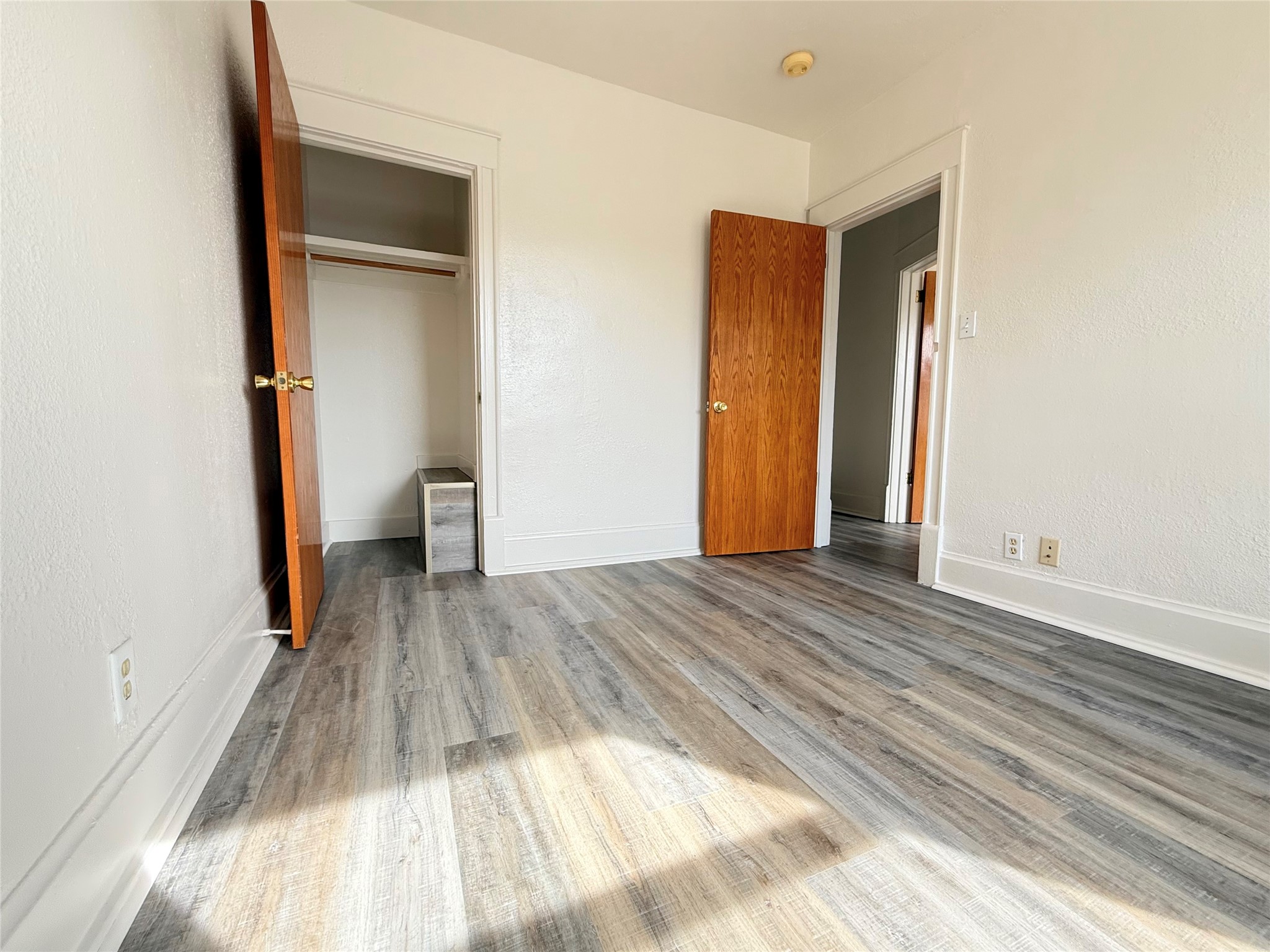 1435 4th Street Property Photo 12