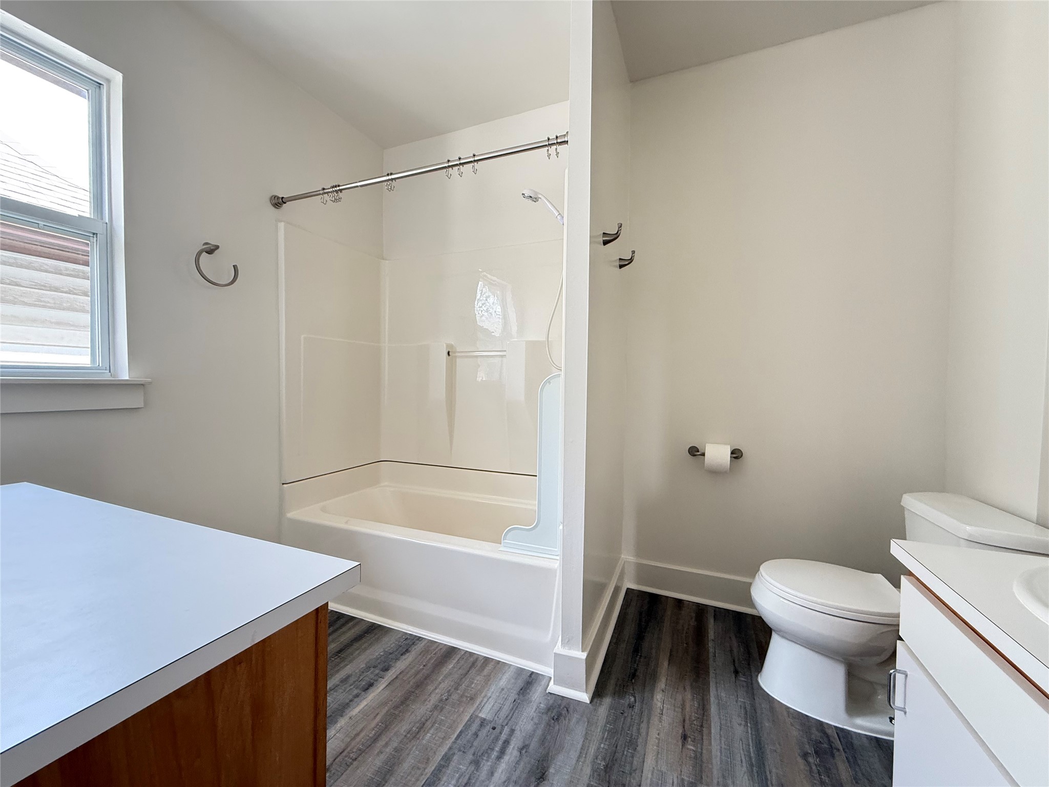 1435 4th Street Property Photo 16