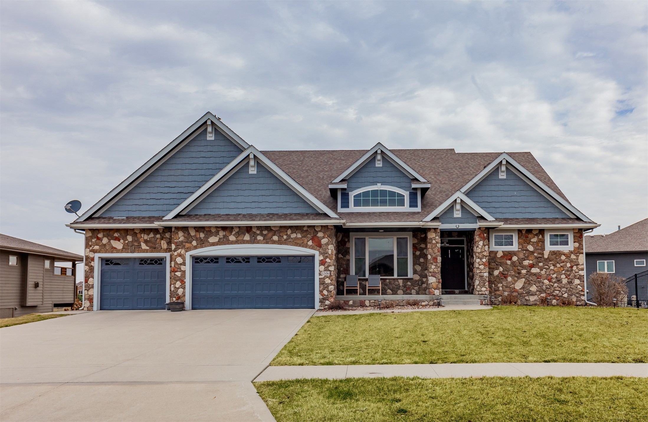 1306 NE 45th Street Property Photo 1