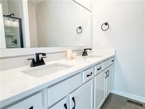 3012 Crest View Circle Property Photo 8