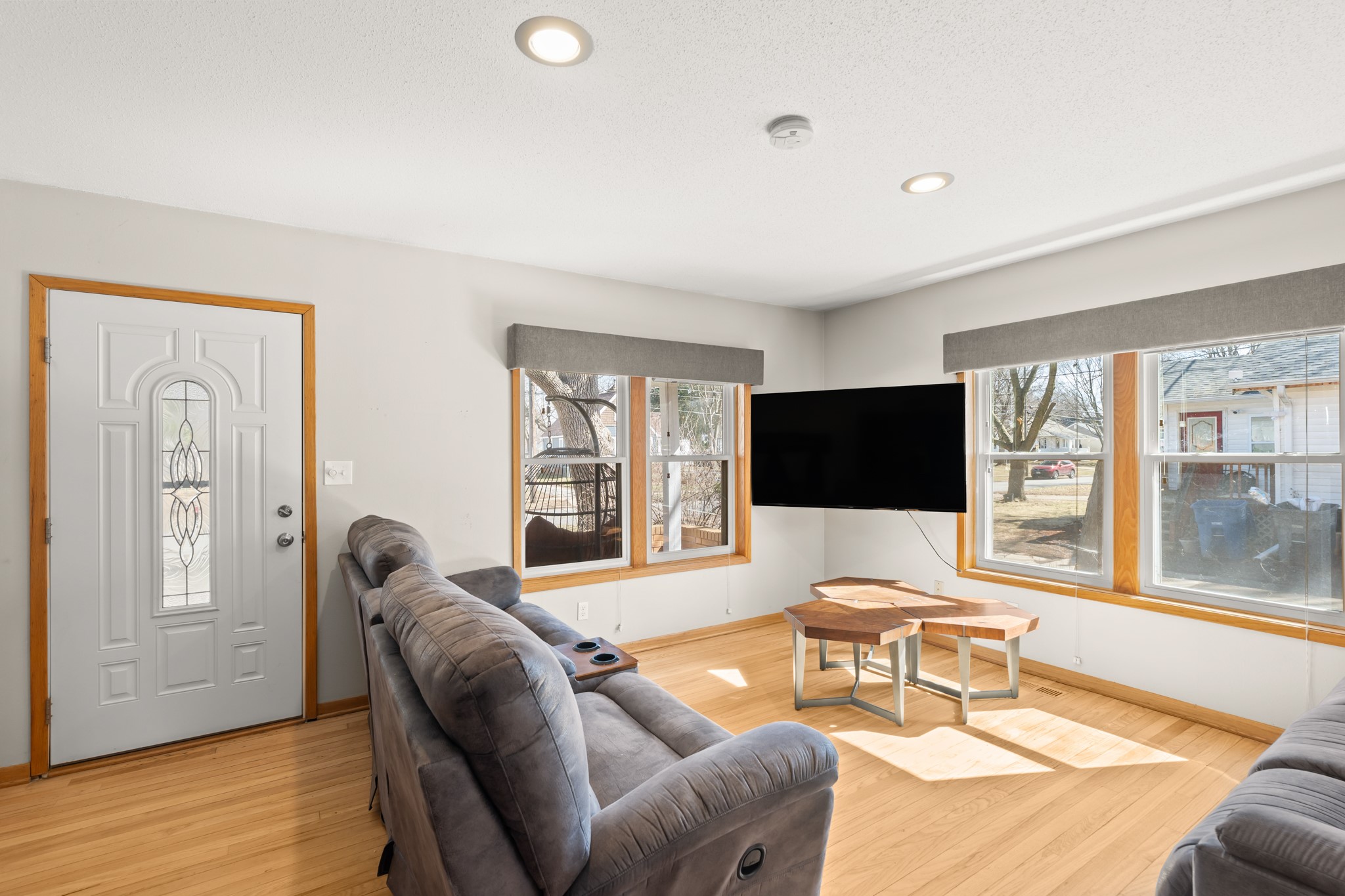 3116 52nd Street Property Photo 4