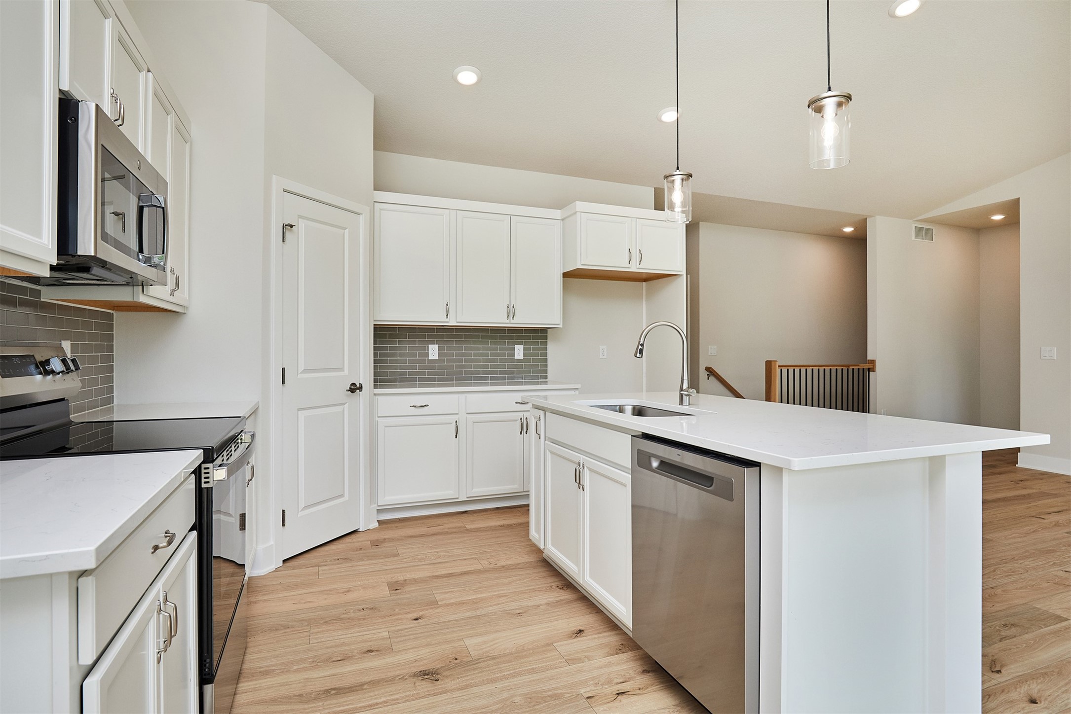 9846 Watermeadow Circle Property Photo 20