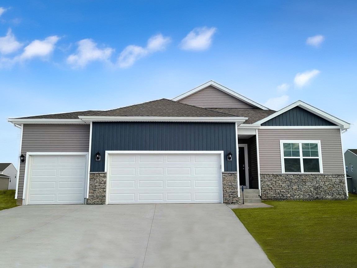 1138 33rd Court Sw Property Photo 1
