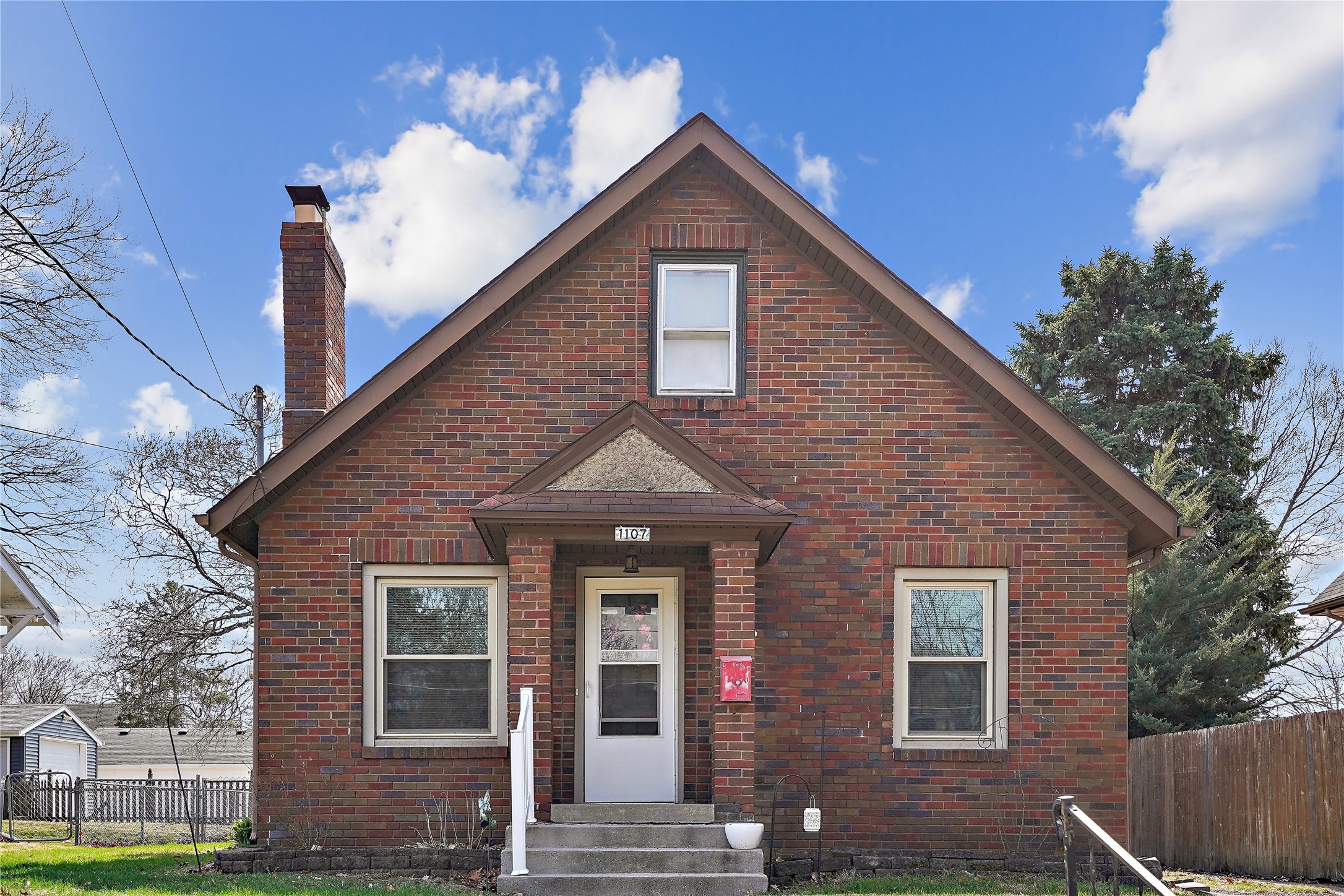 1107 Morton Avenue Property Photo 1