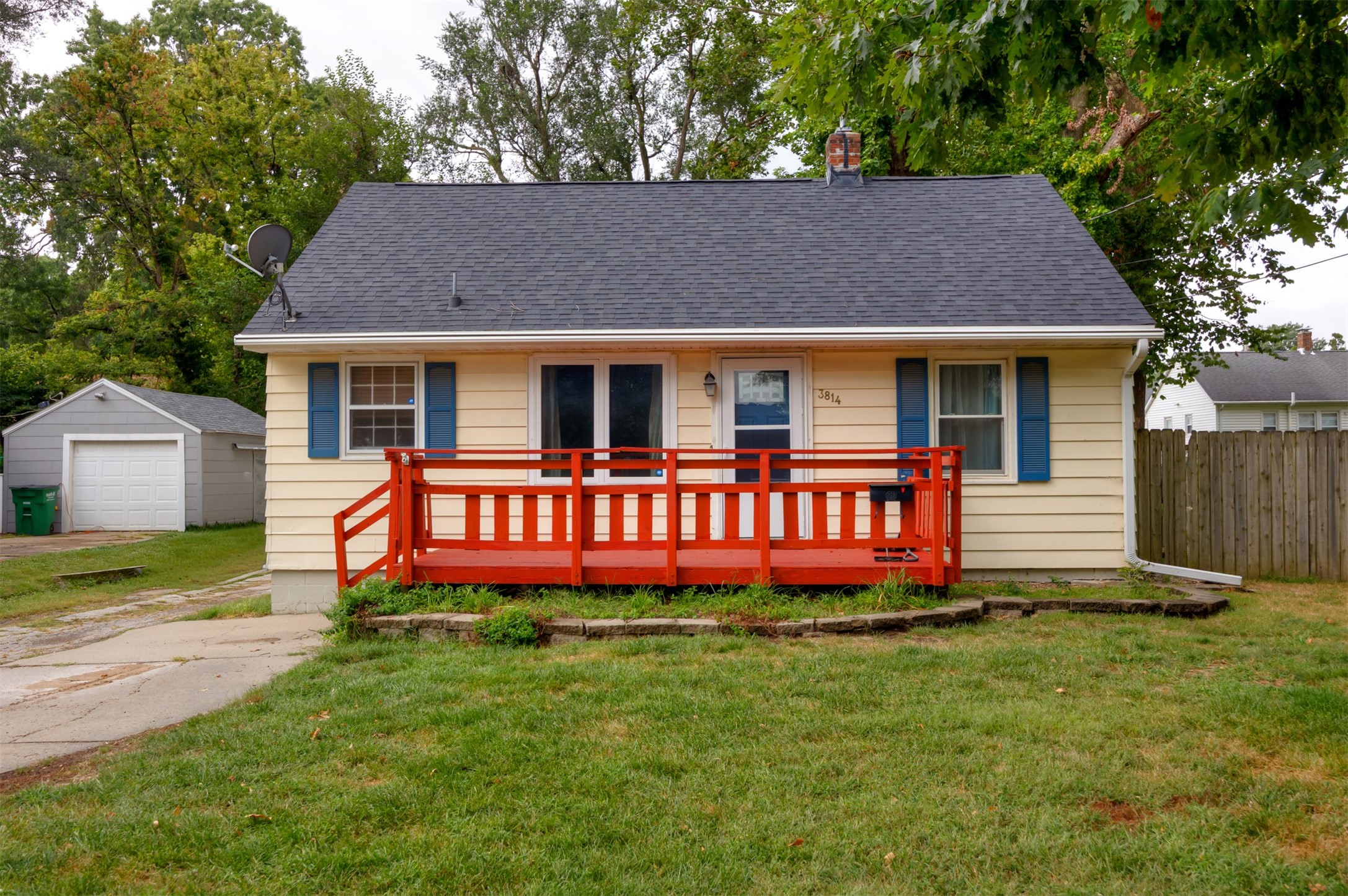 3814 67th Street Property Photo 1