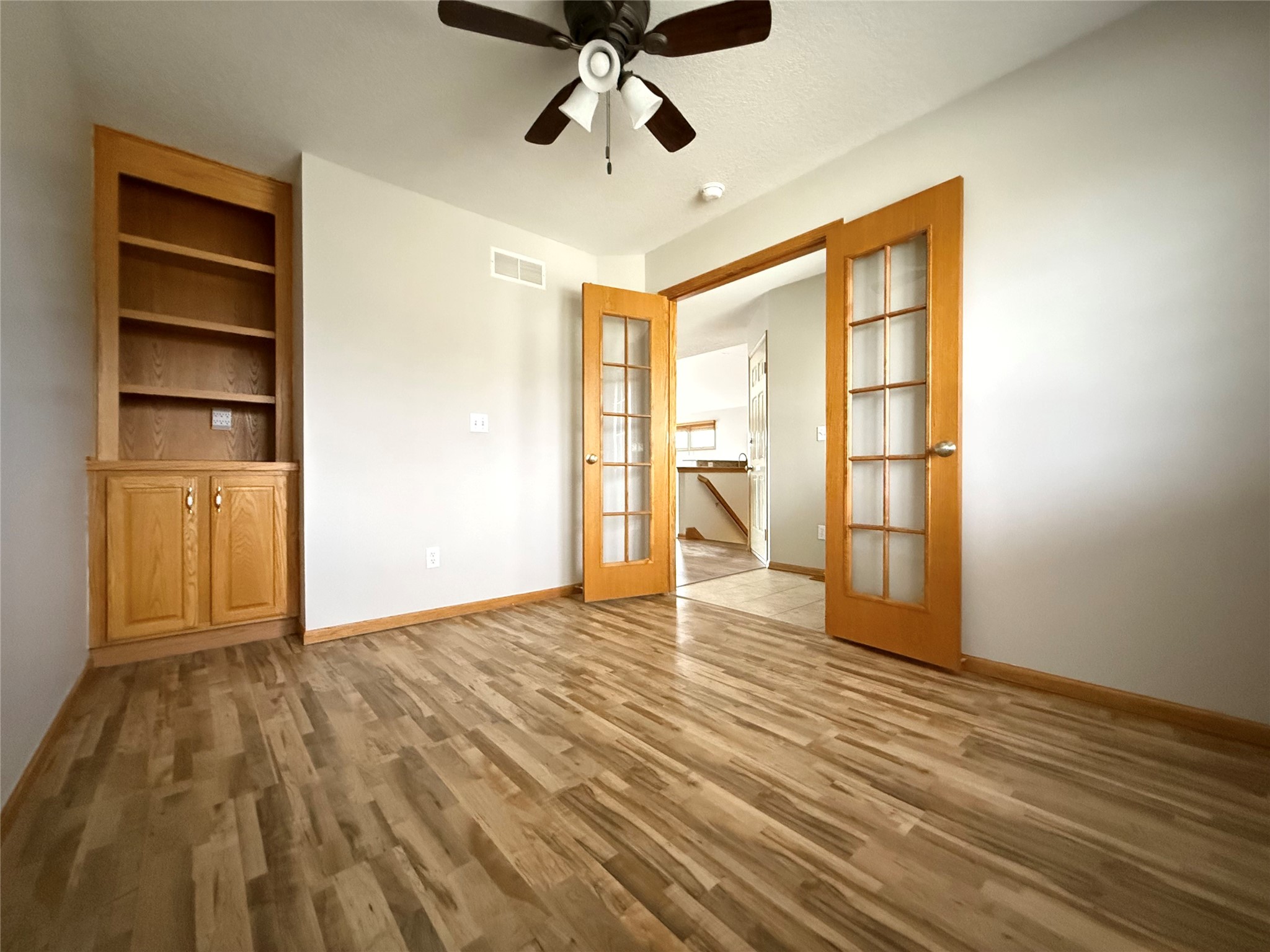 727 Se Ponds Edge Circle Property Photo 16