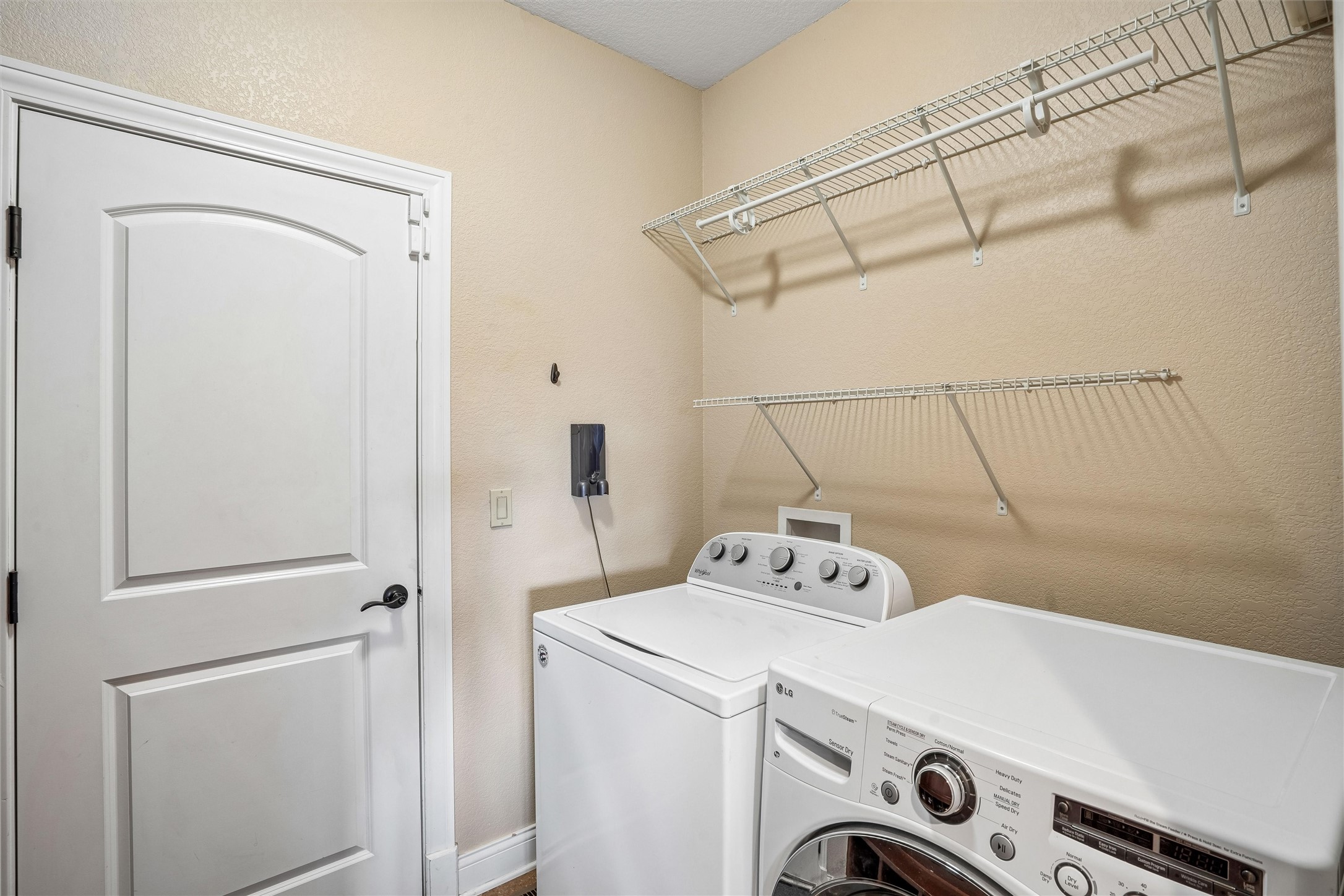14504 Brookview Drive Property Photo 21