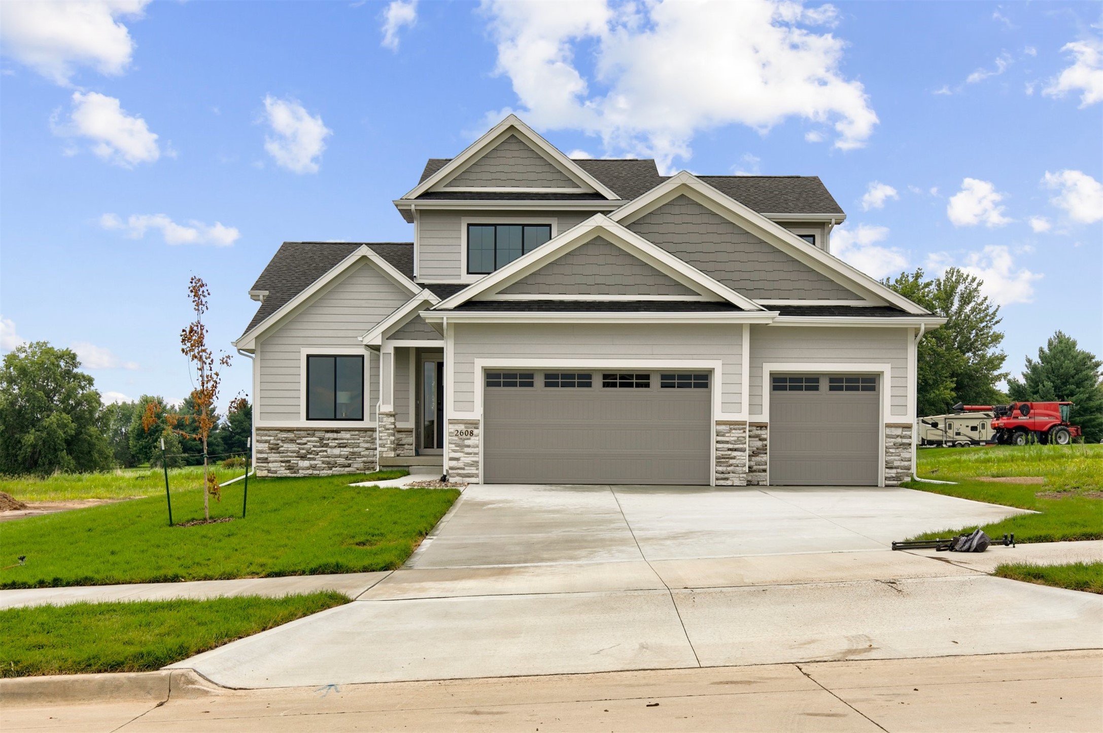 2608 Bluebell Drive Property Photo 1