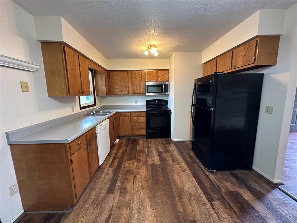 1413 W Washington Street Property Photo 4