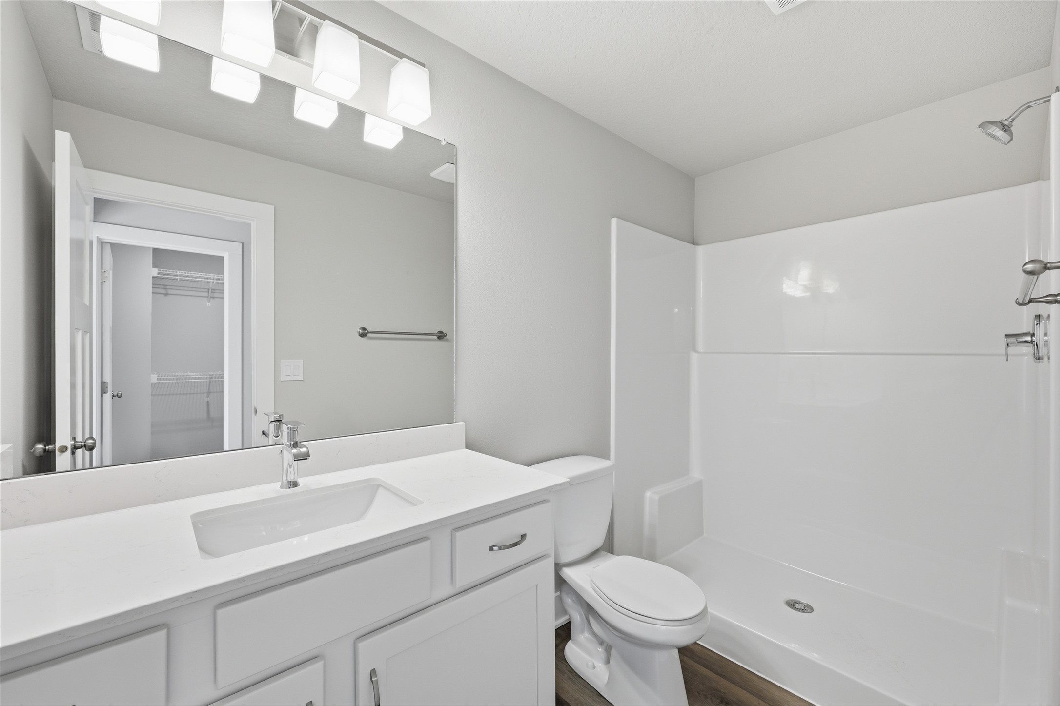 5672 Brook View Avenue Property Photo 16