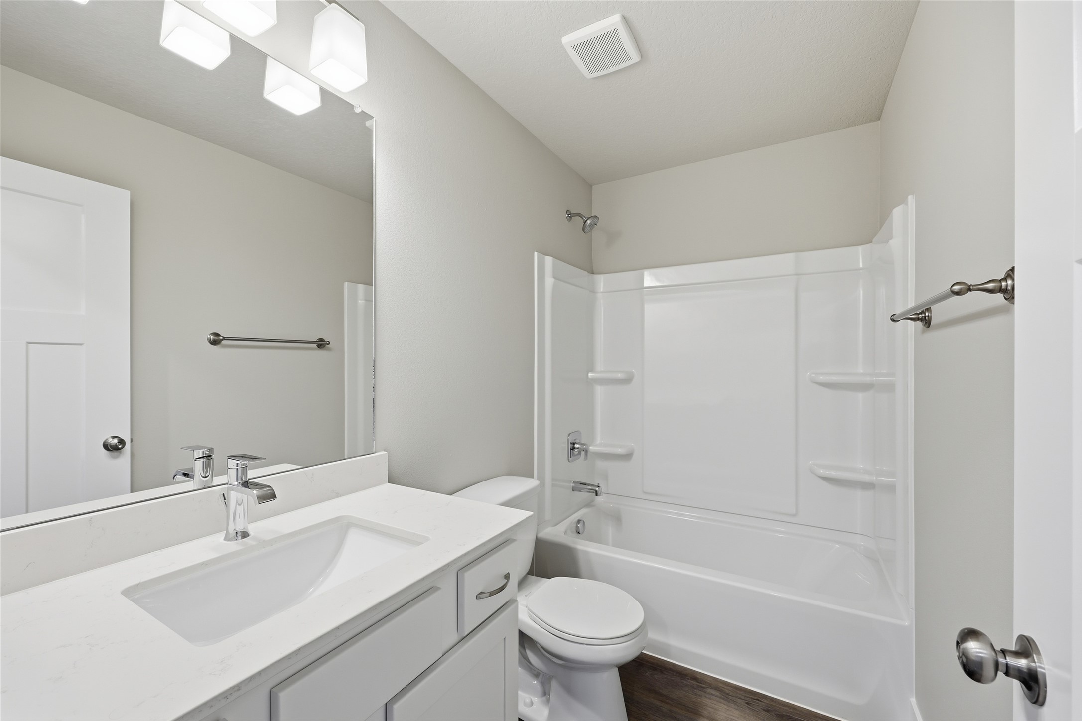5672 Brook View Avenue Property Photo 19