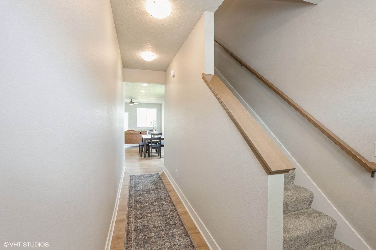 5676 Brook View Avenue Property Photo 5