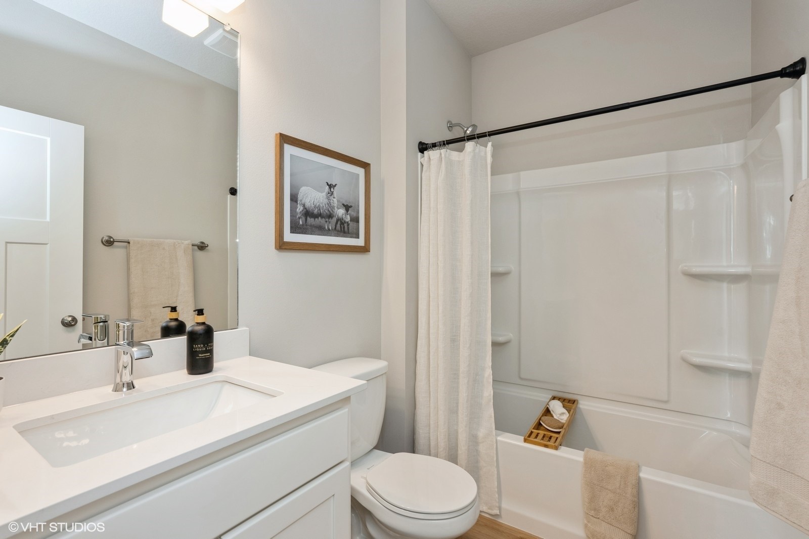 5676 Brook View Avenue Property Photo 16