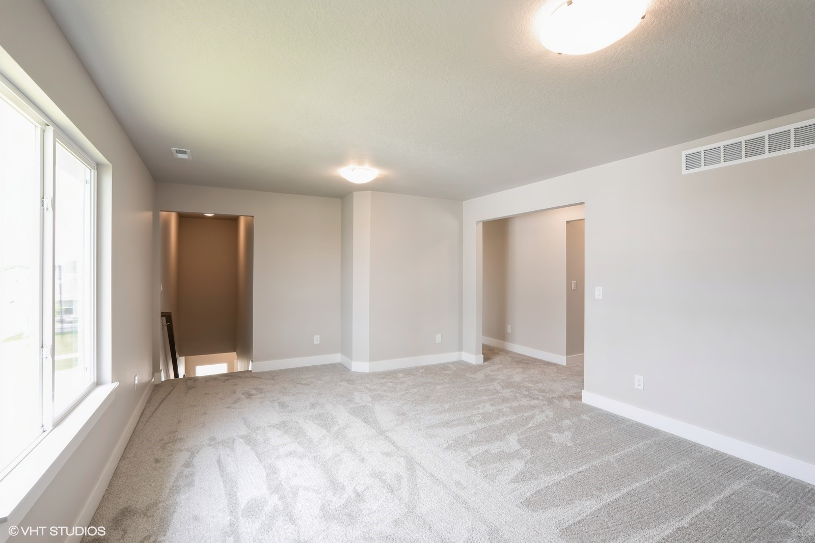5676 Brook View Avenue Property Photo 17