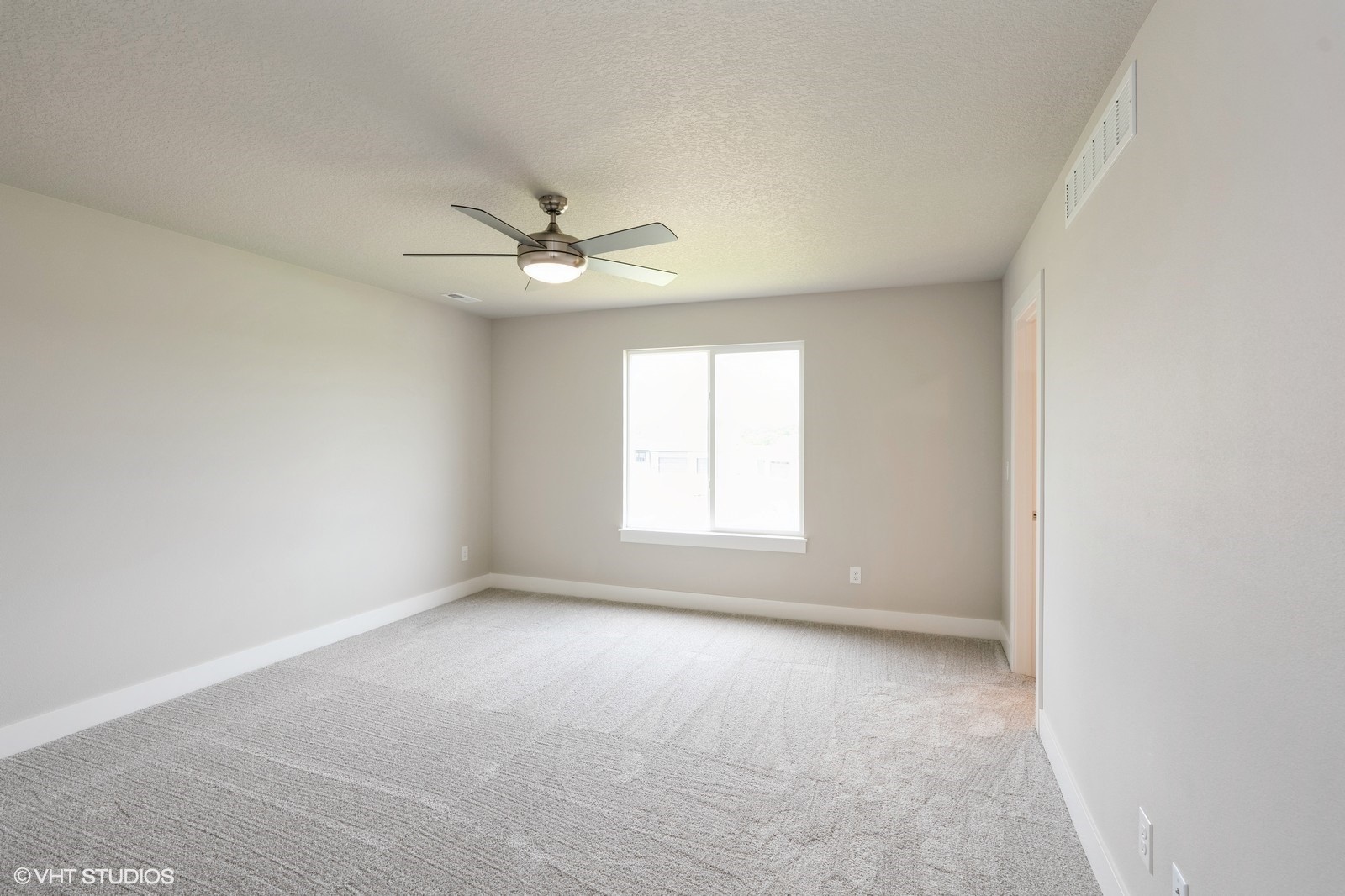5676 Brook View Avenue Property Photo 19