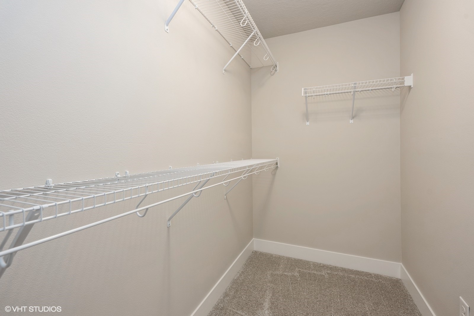 5676 Brook View Avenue Property Photo 22