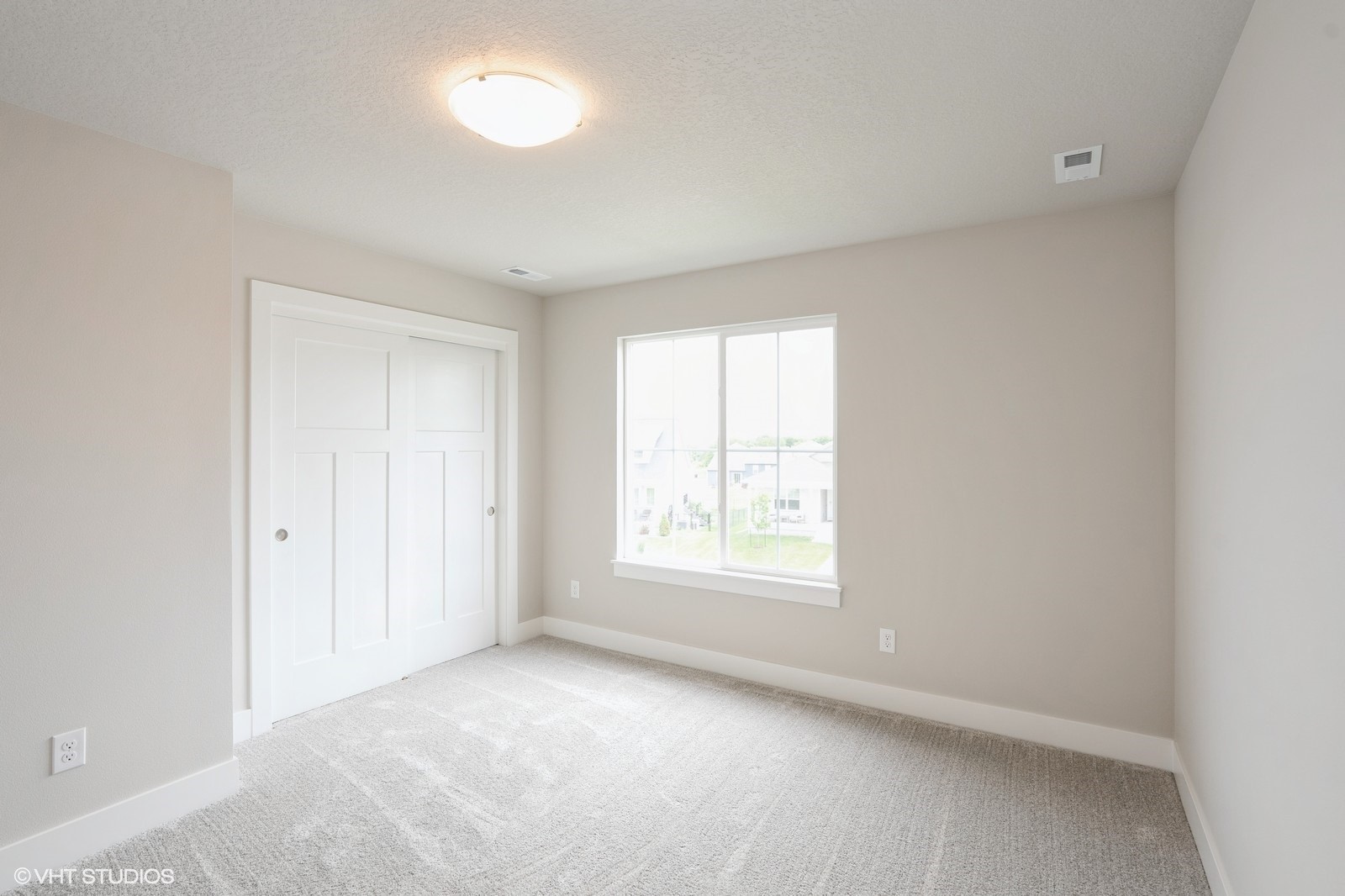 5676 Brook View Avenue Property Photo 25