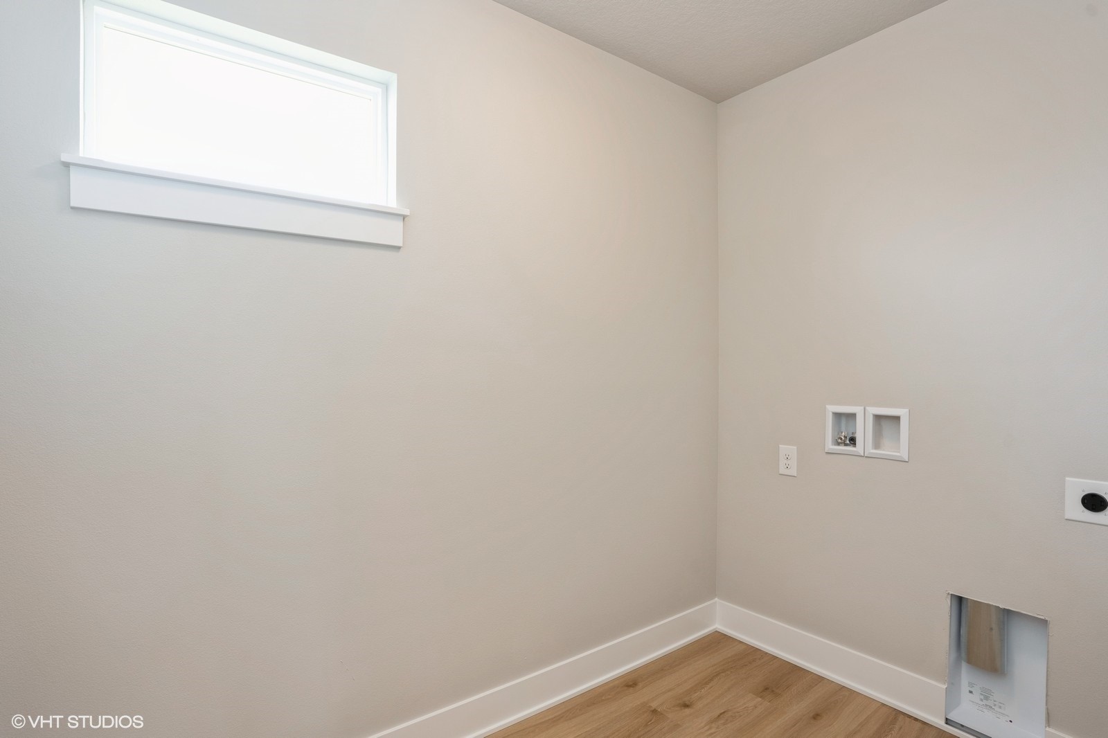 5676 Brook View Avenue Property Photo 27