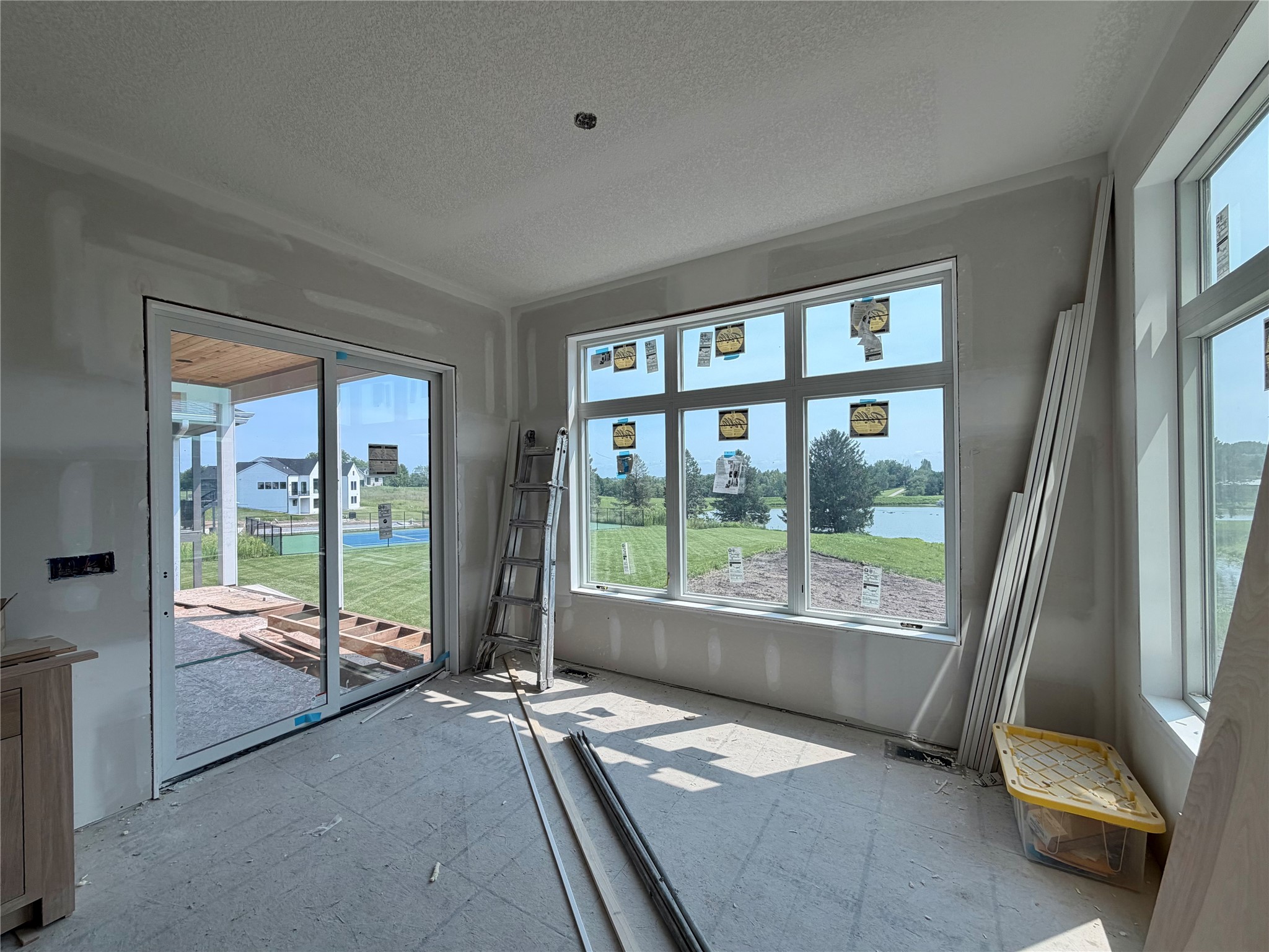 17412 Oakwood Drive Property Photo 8