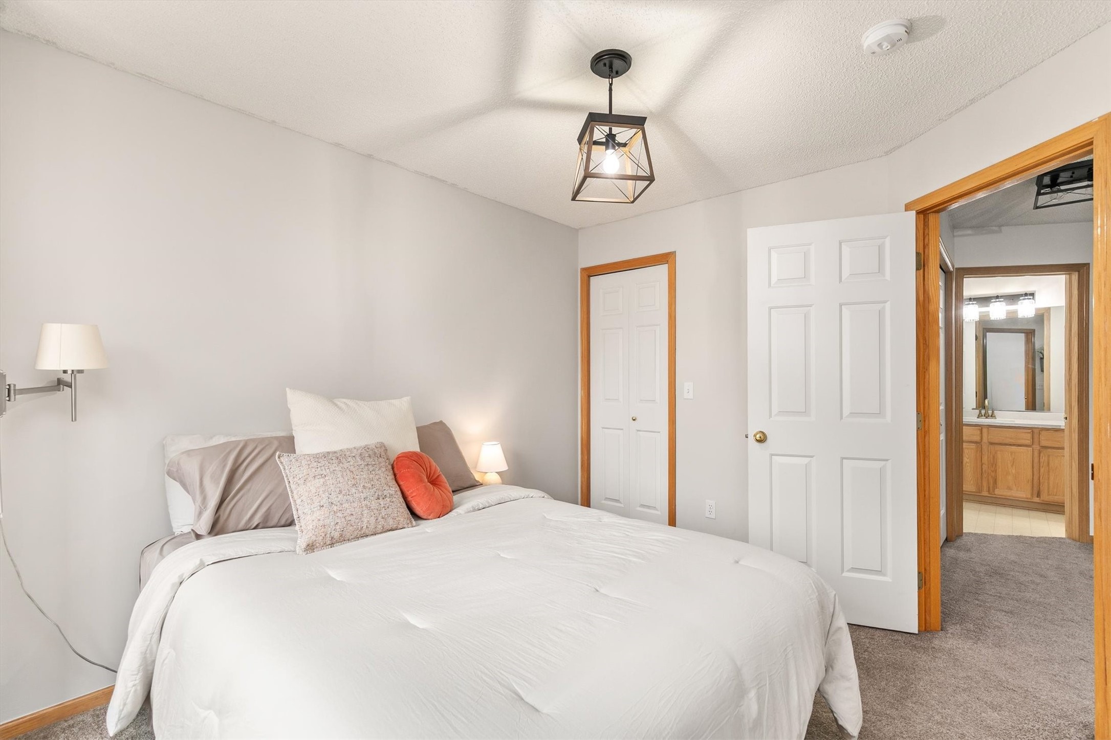 150 S Prairie View Drive 1112 Property Photo 17