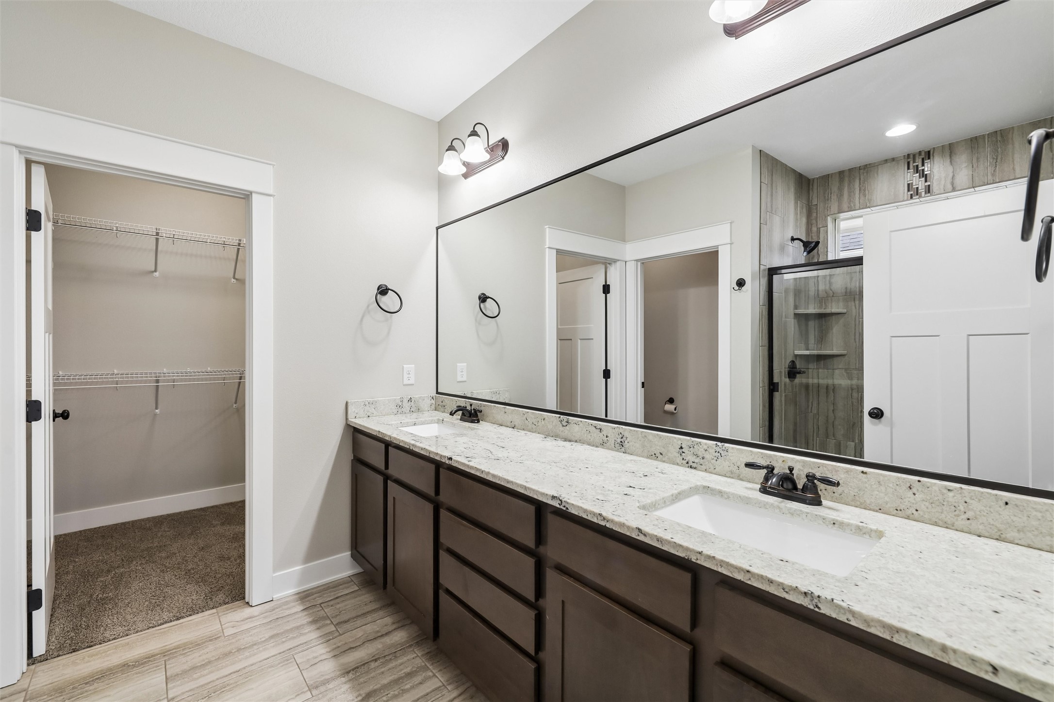 14319 Holcomb Avenue Property Photo 18