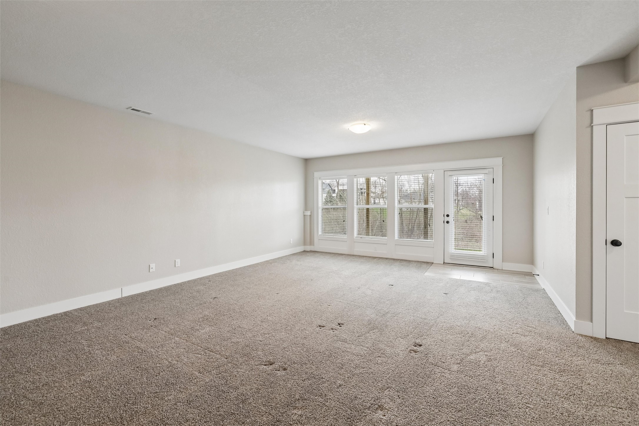 14319 Holcomb Avenue Property Photo 23