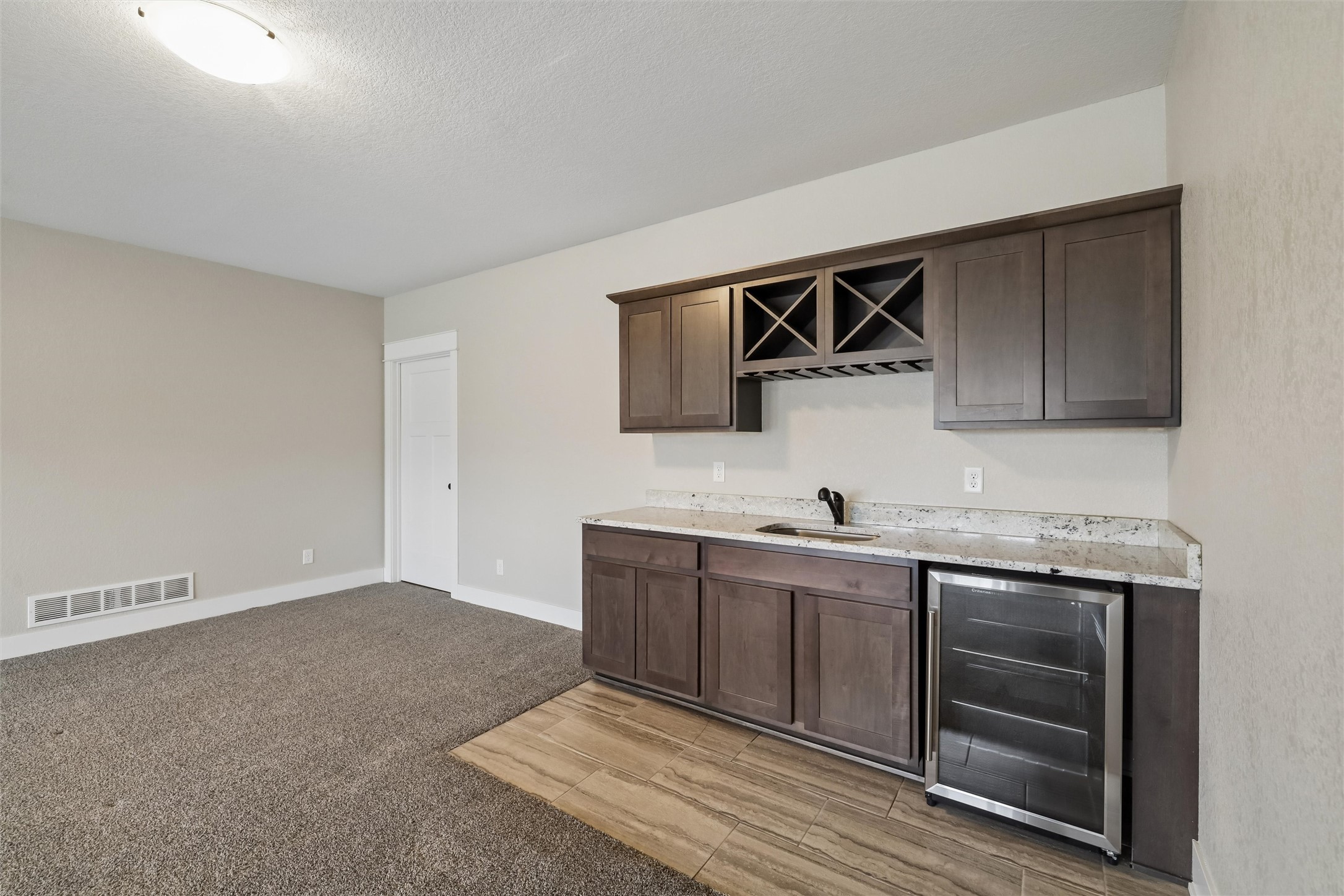 14319 Holcomb Avenue Property Photo 26
