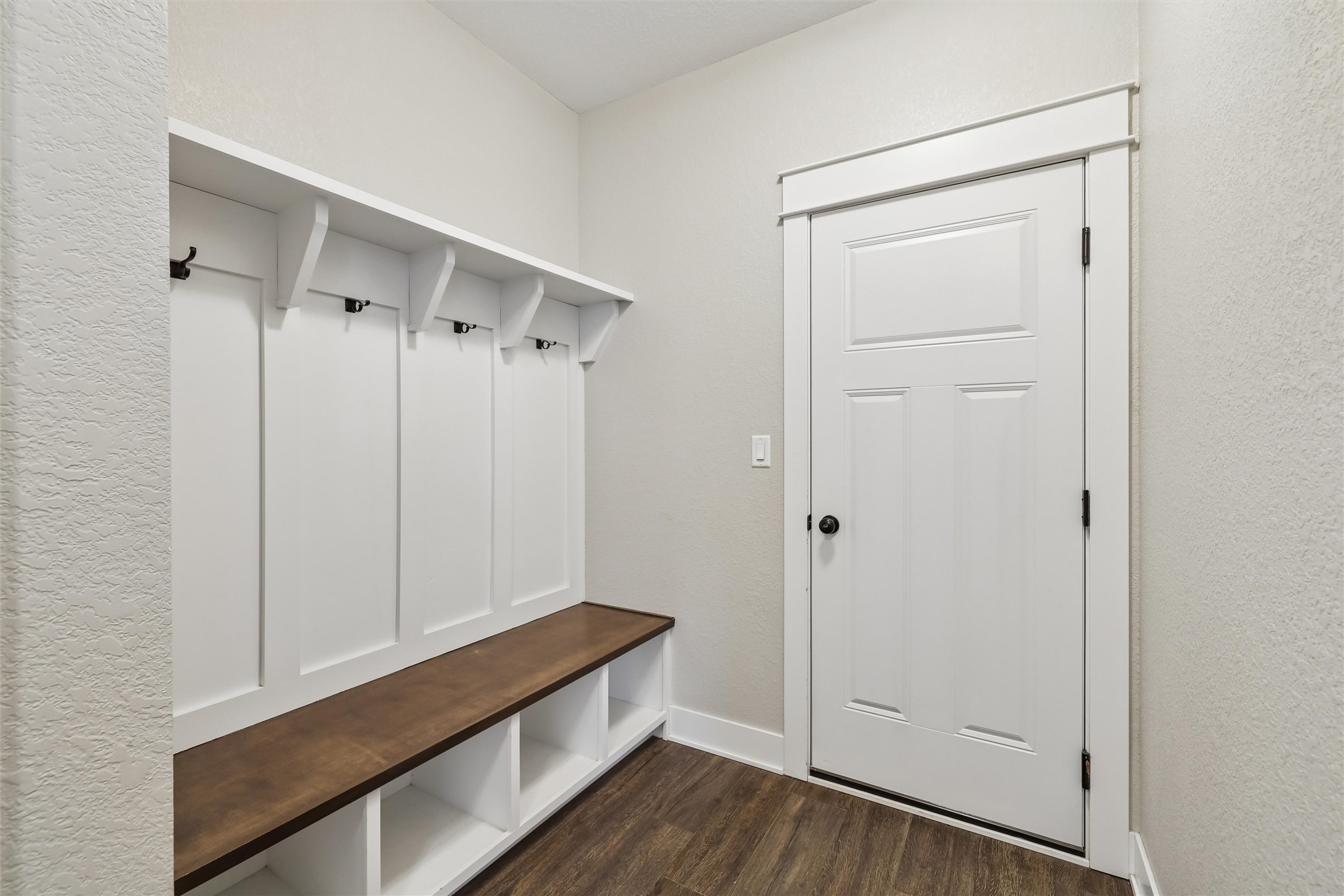 14319 Holcomb Avenue Property Photo 31