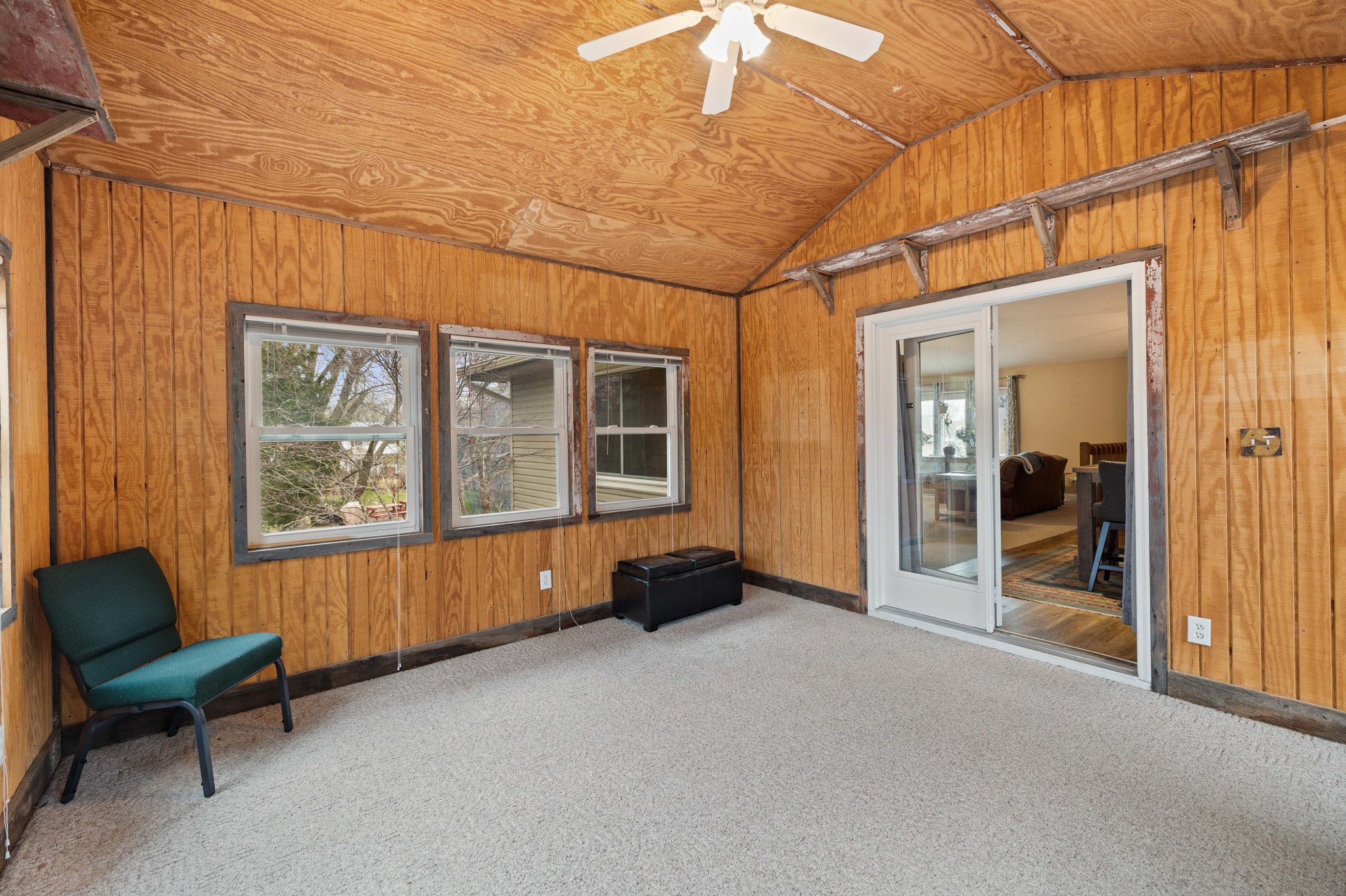 4724 78th Place Property Photo 10