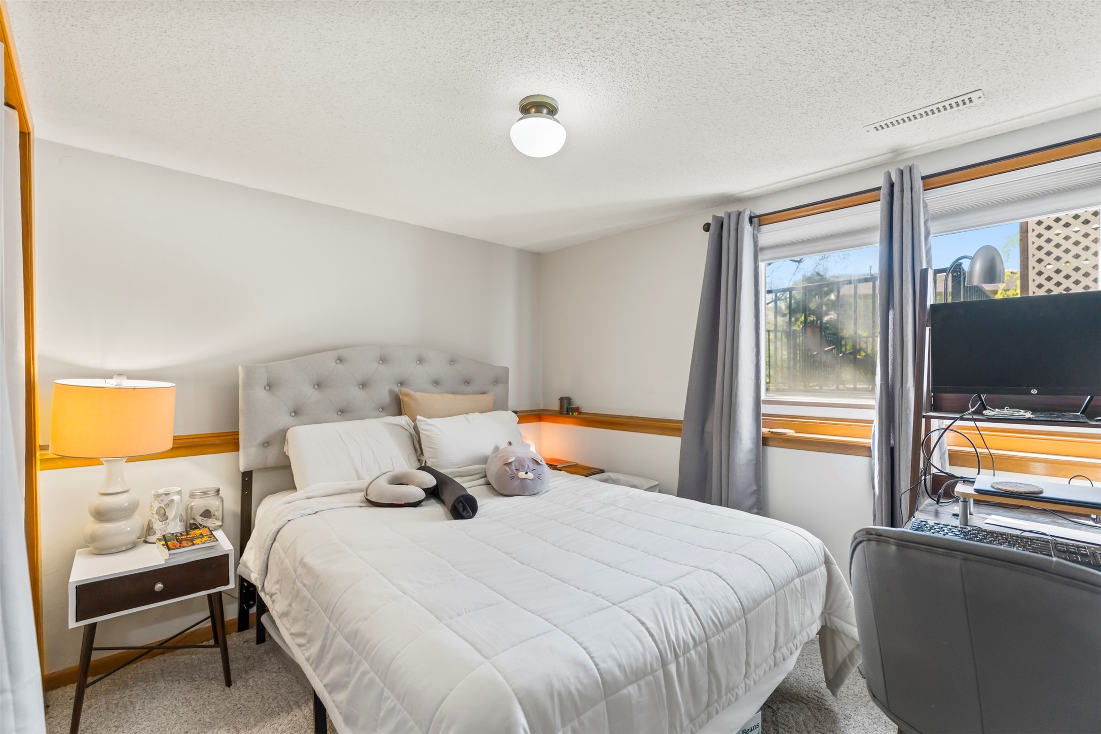 4724 78th Place Property Photo 17