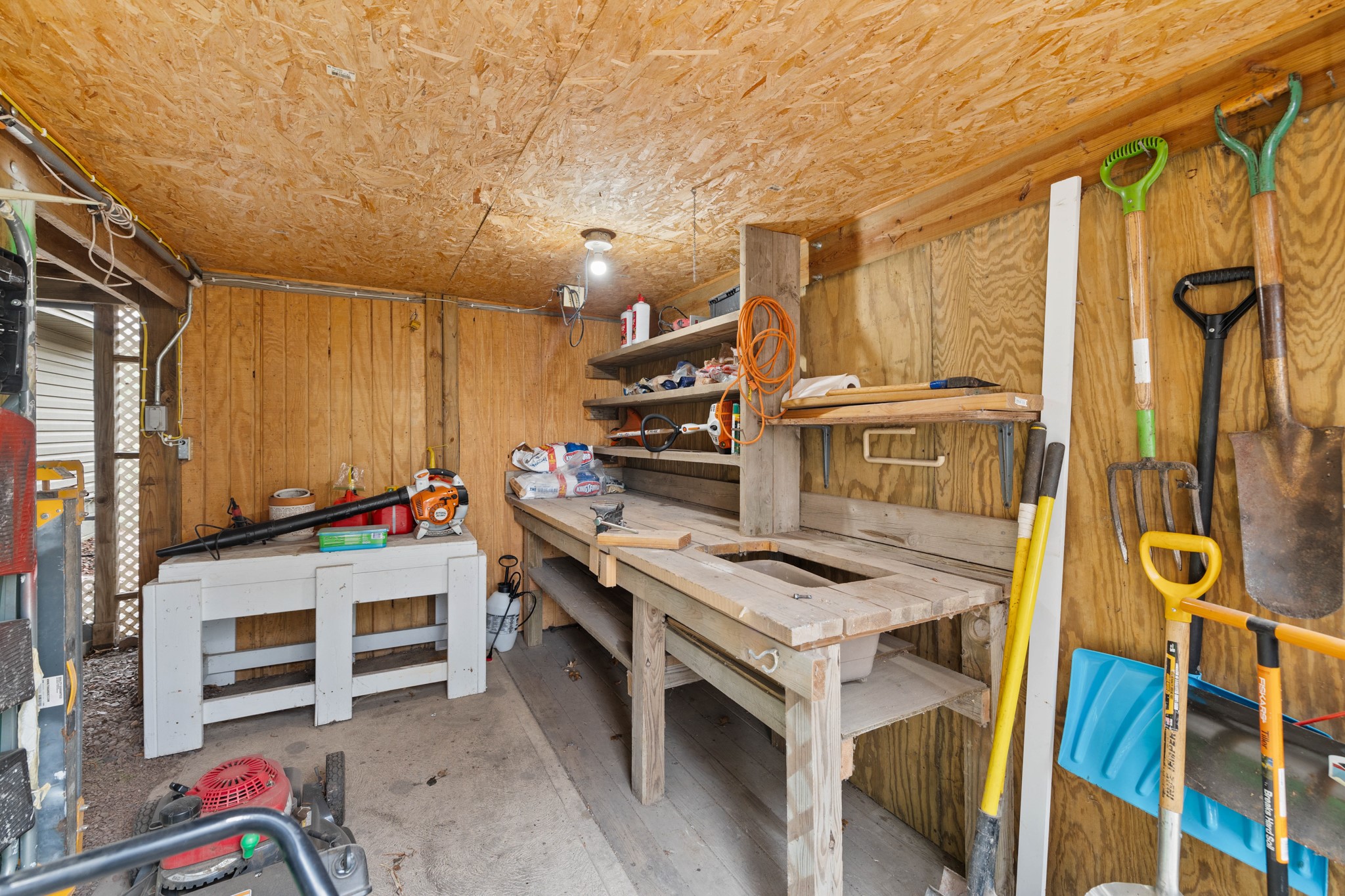 4724 78th Place Property Photo 24