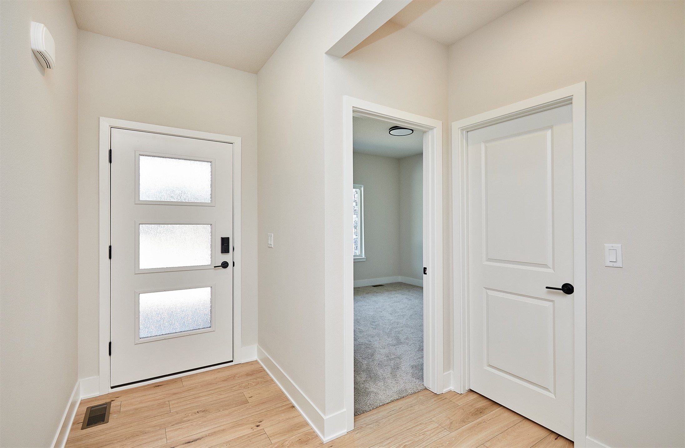 602 Walker Street Property Photo 6