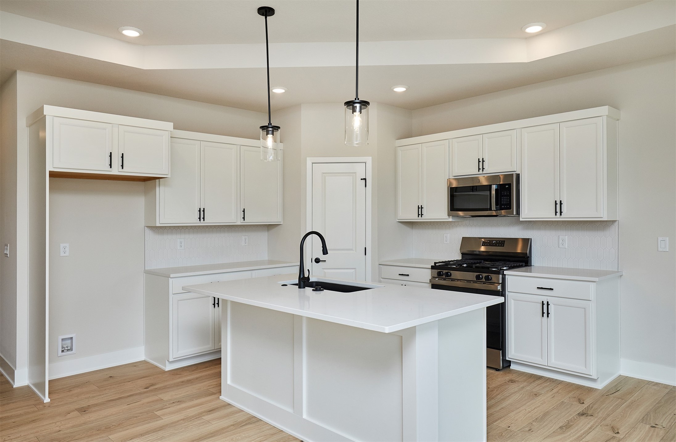 602 Walker Street Property Photo 18