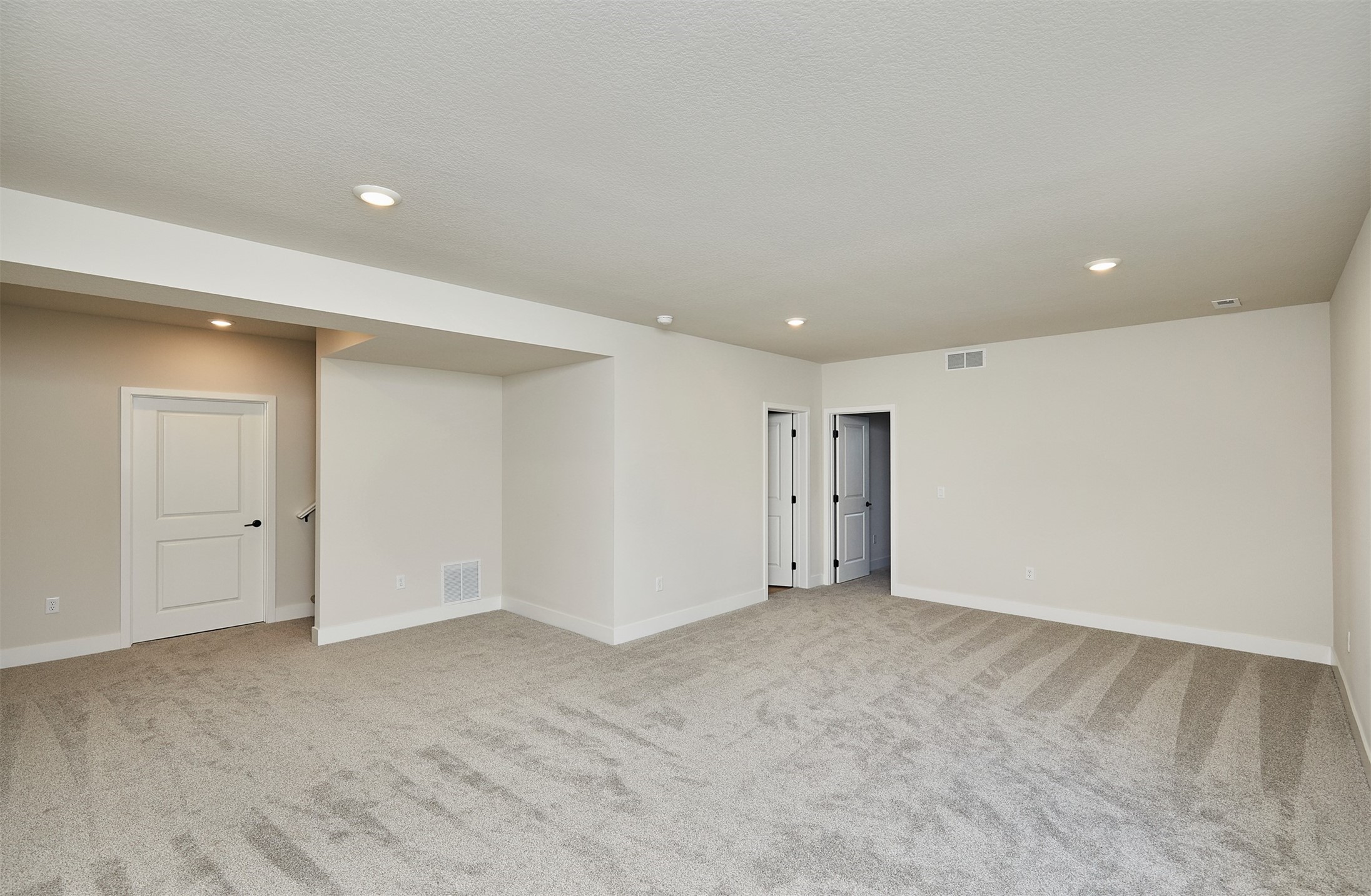 602 Walker Street Property Photo 32