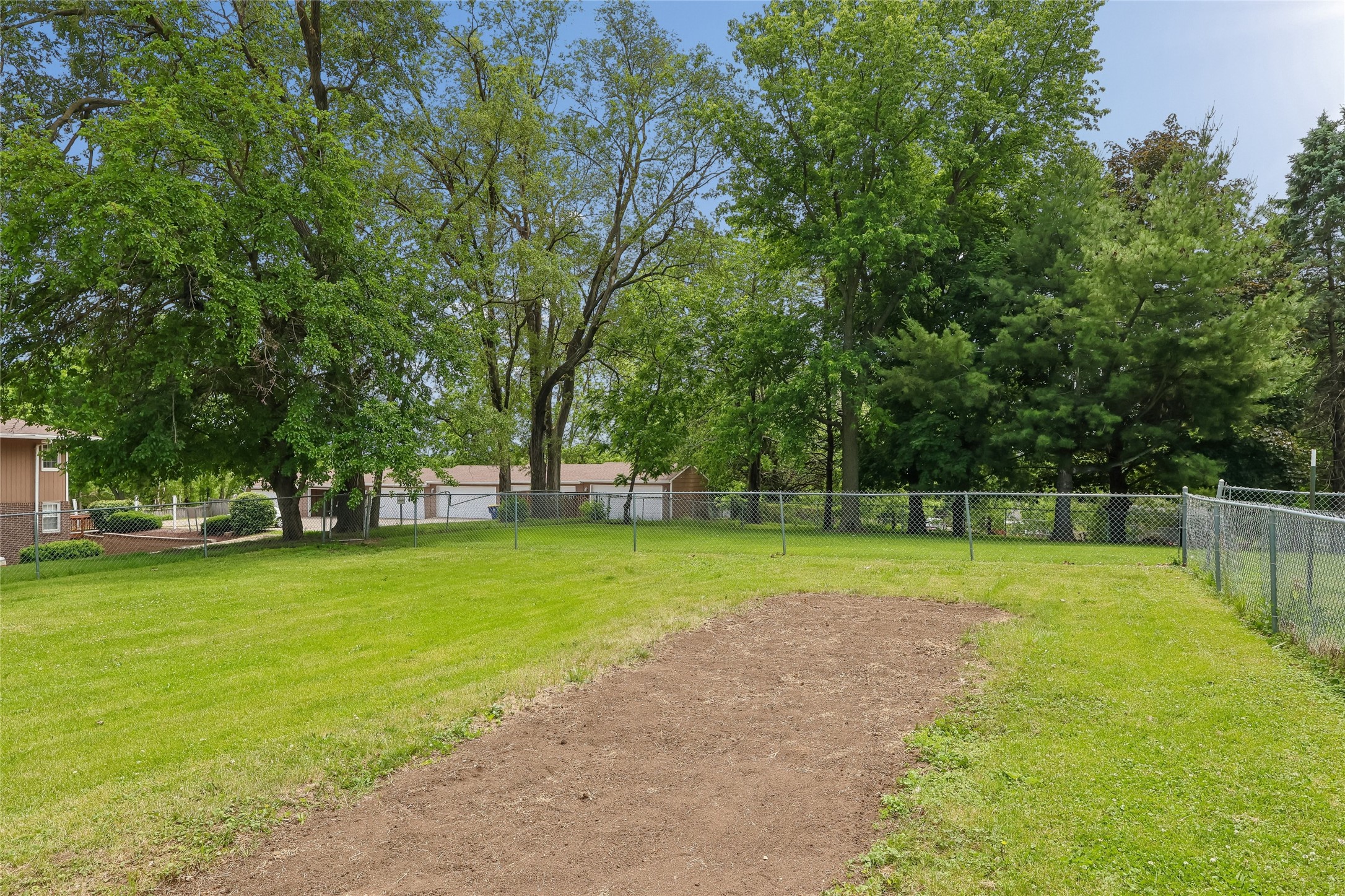 21 E Mckinley Avenue Property Photo 15