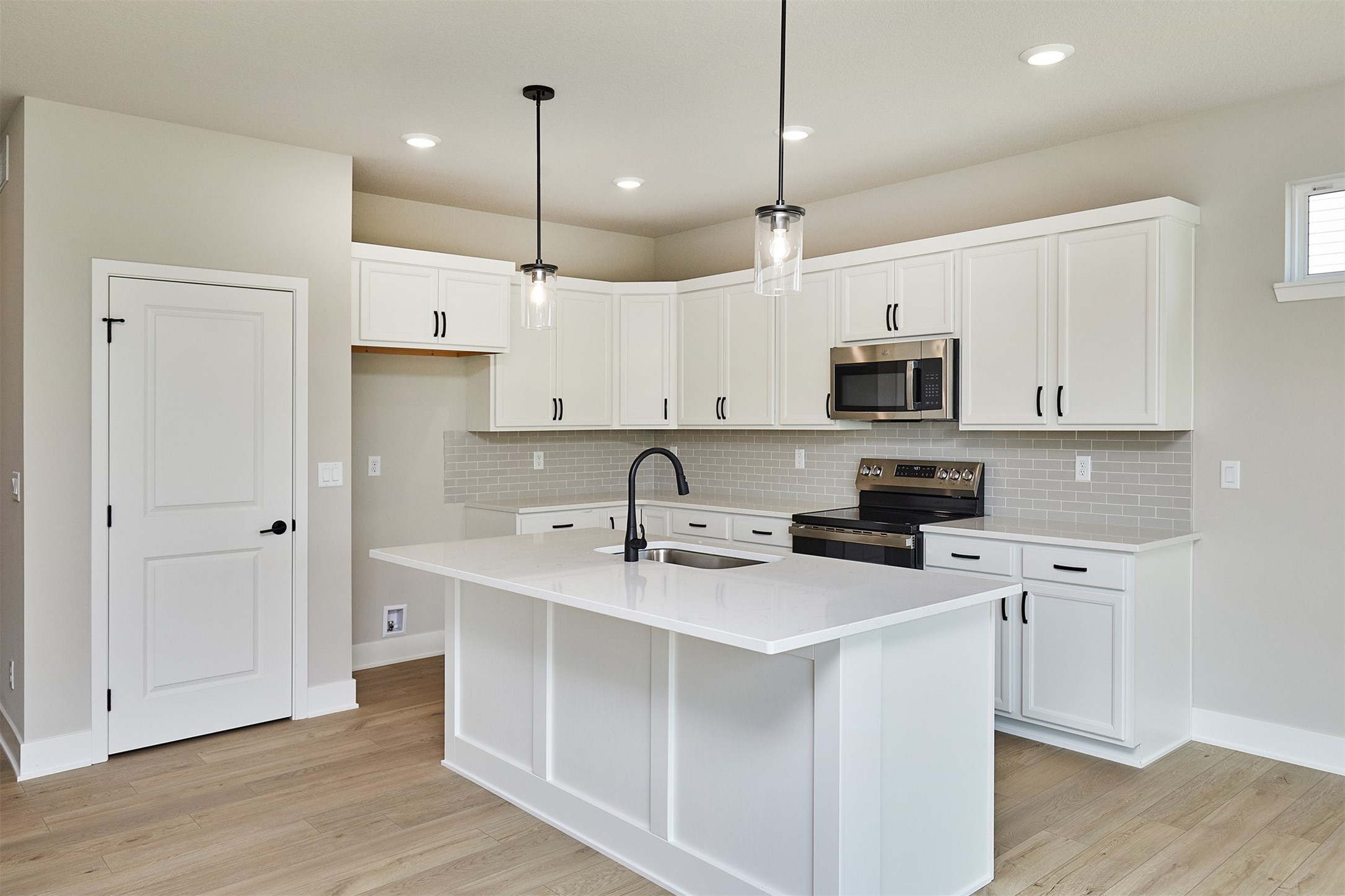 16708 Walnut Meadows Circle Property Photo 14